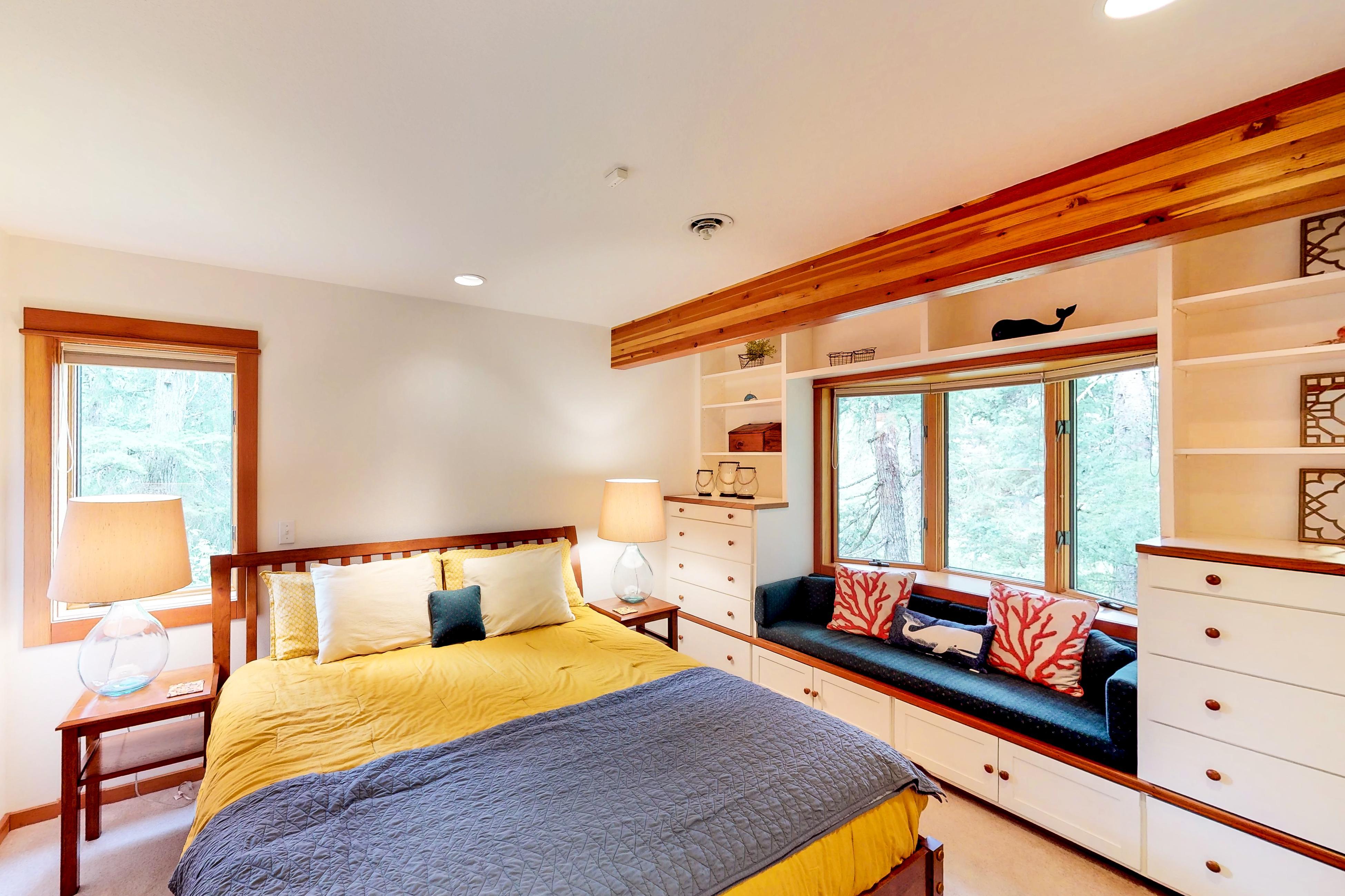 St Moritz House & Apartment 6