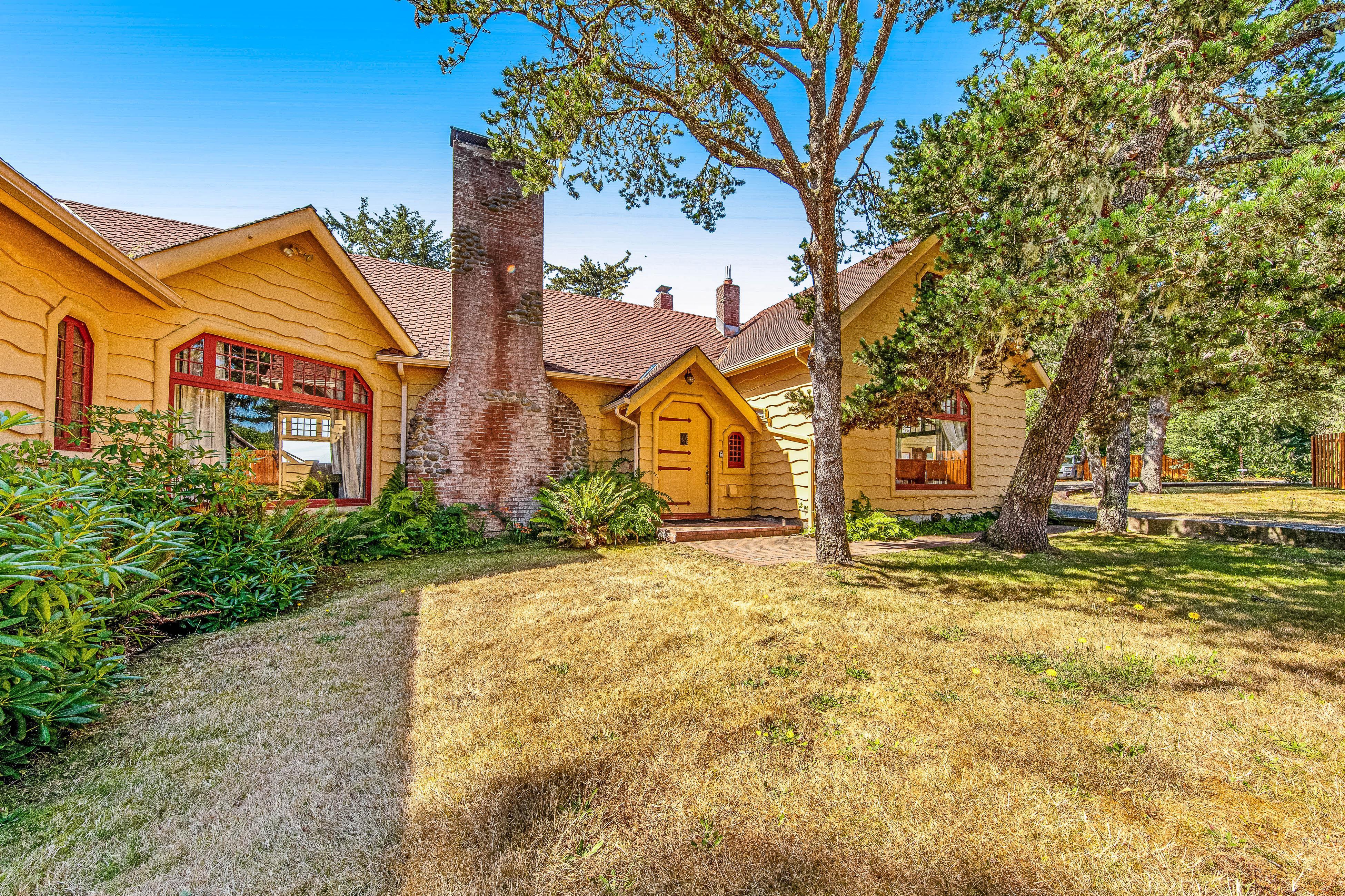 The Lodge at Little Beach 2