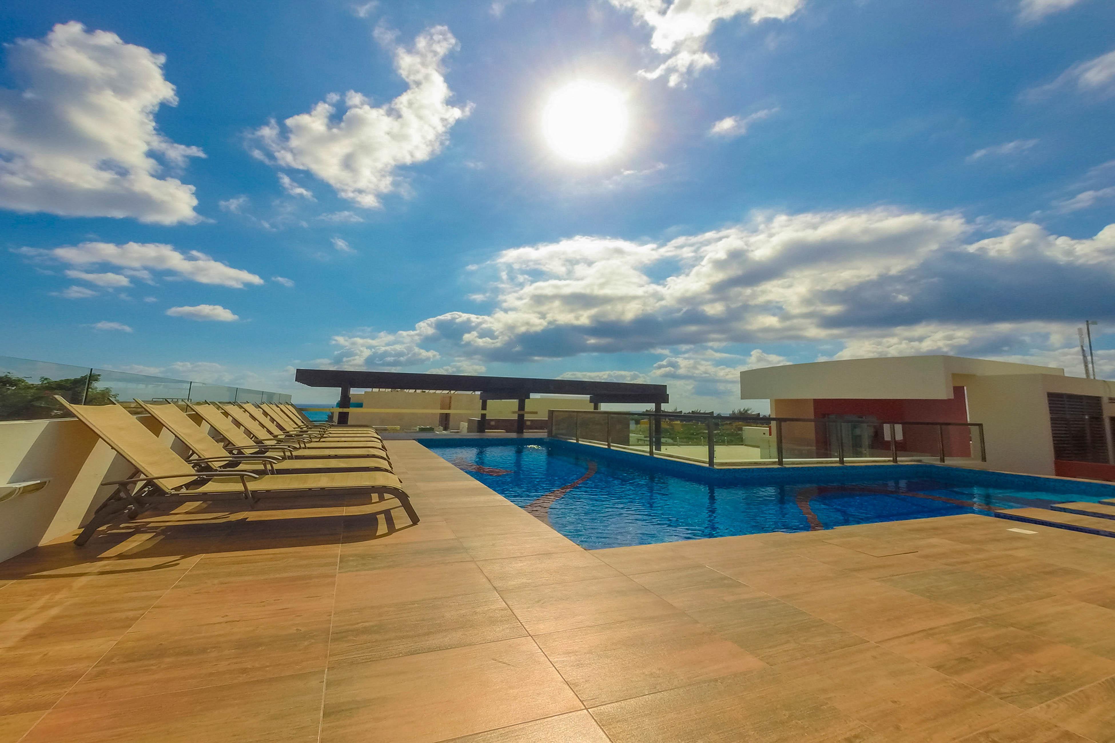 Zafiro 102 at Klem Residences 6