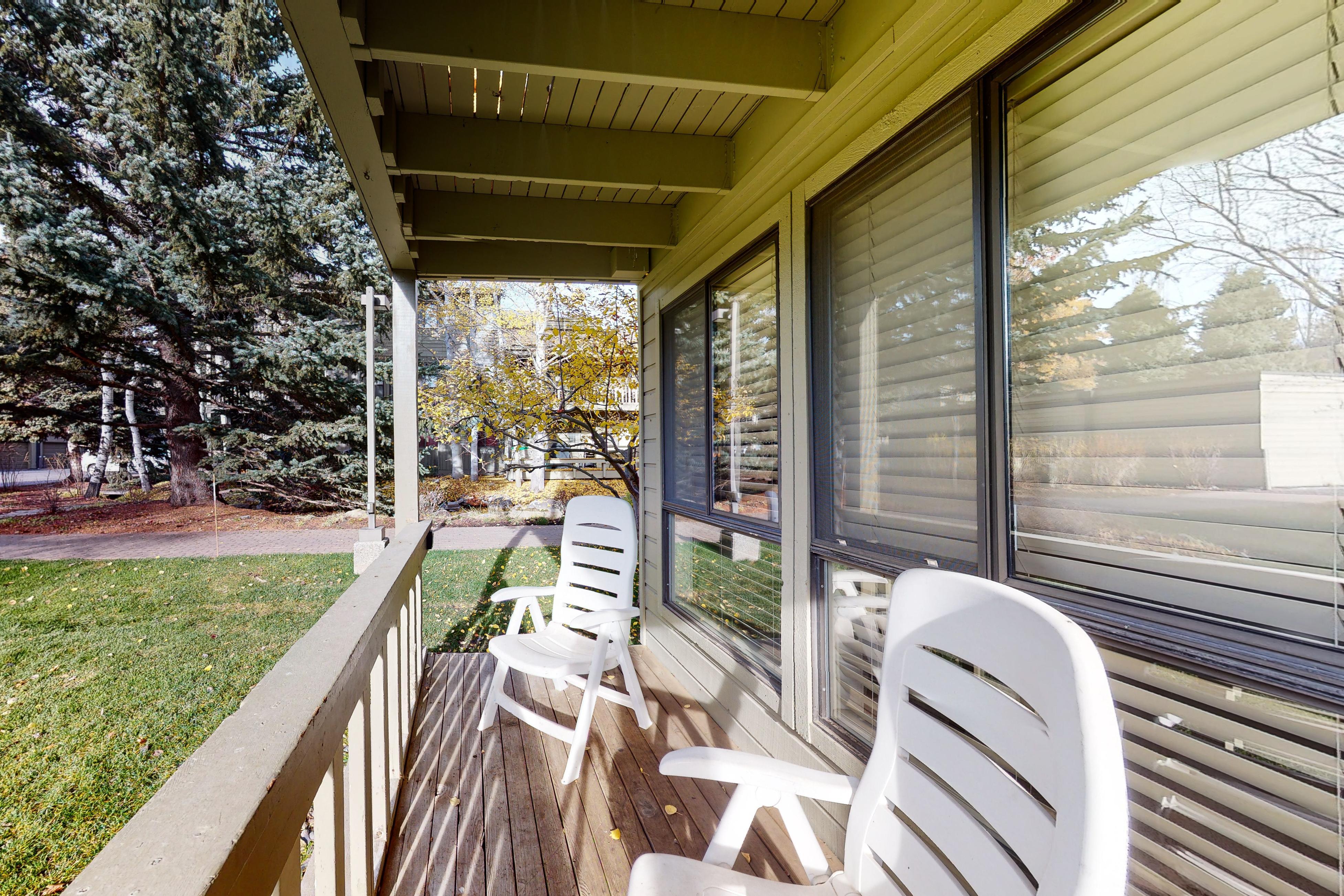 Cozy Cottonwood Getaway | Photo 2