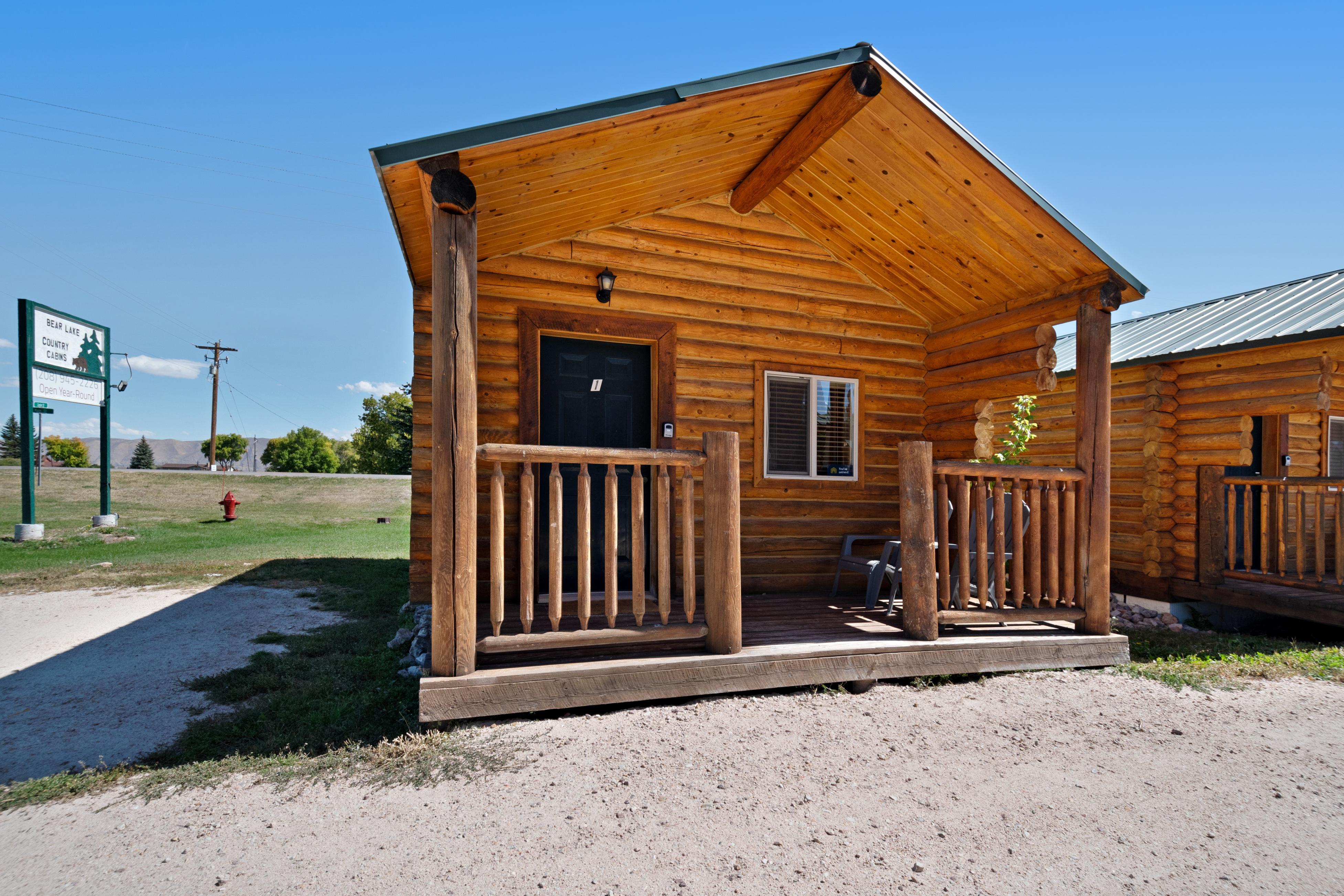 Bear Country Cabin #1