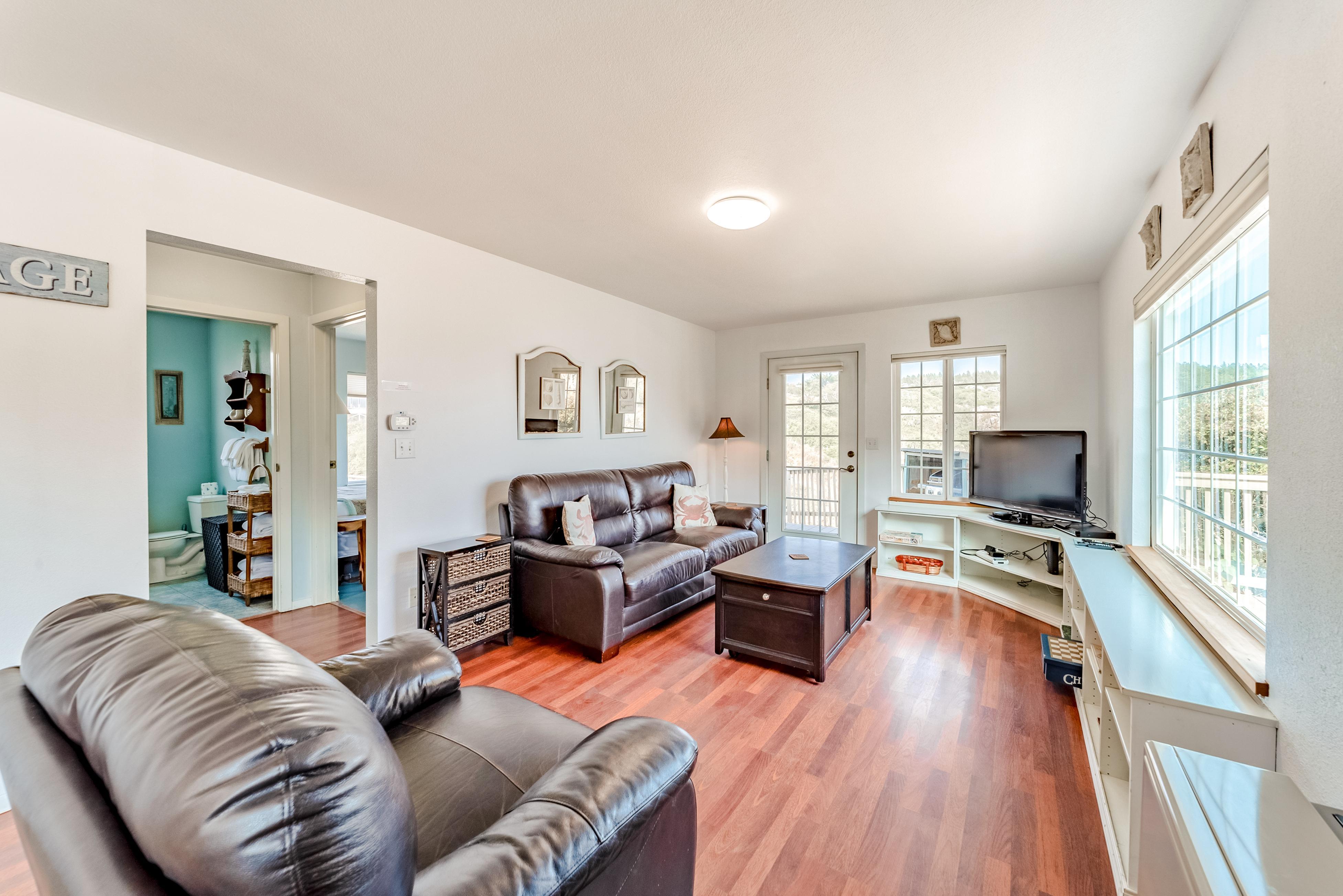 Seascape Home & Cottage 3