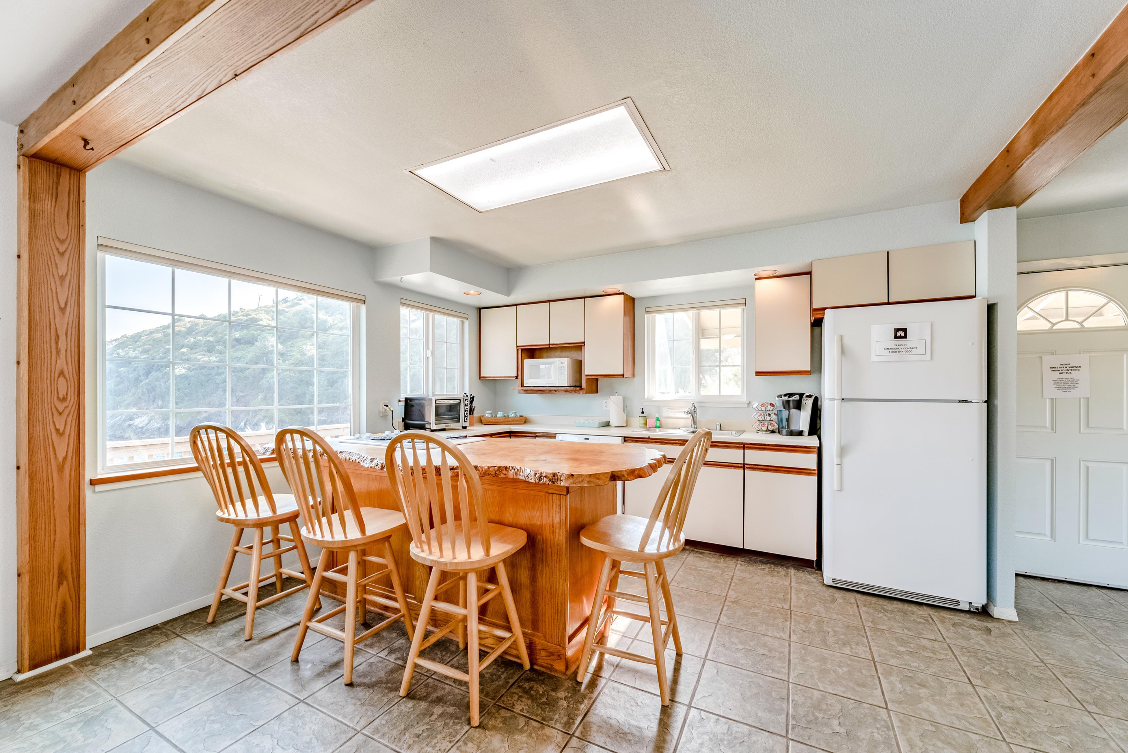 Seascape Home & Cottage 5