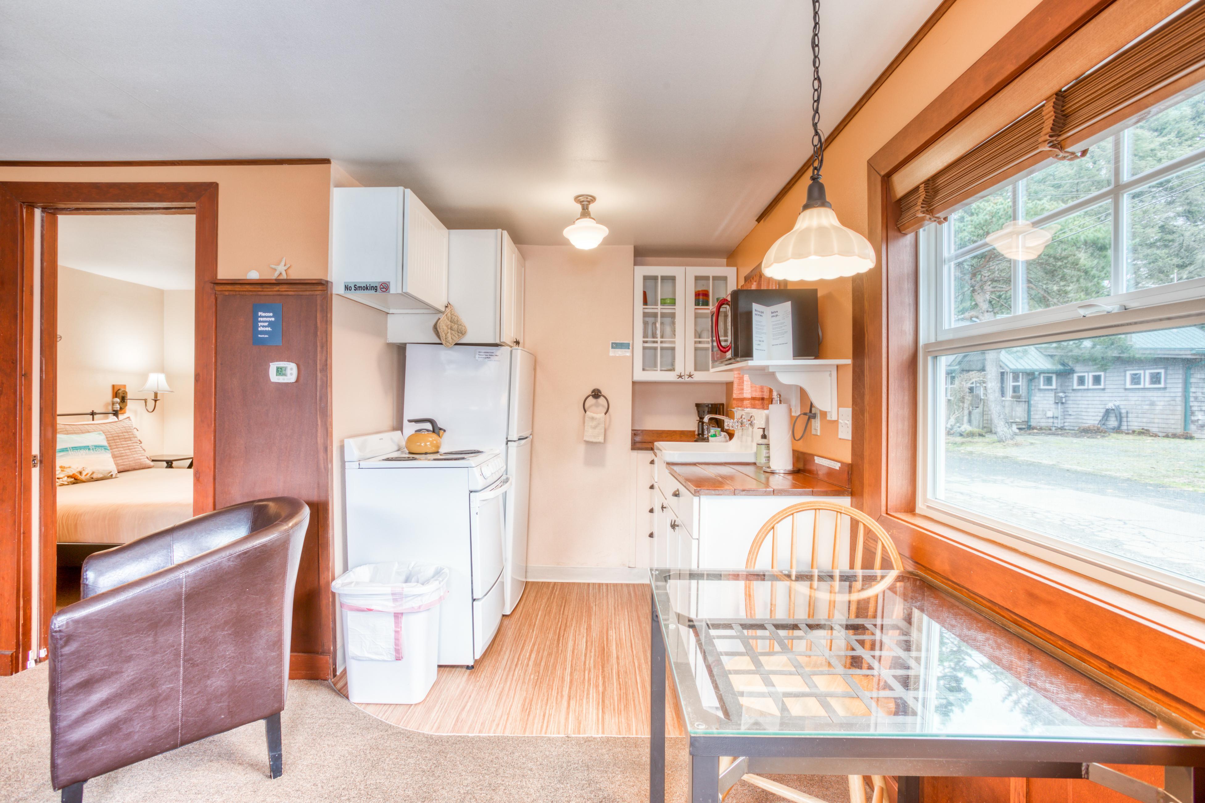 Hidden Villa Cottage #6 - The Starfish Cottage 6