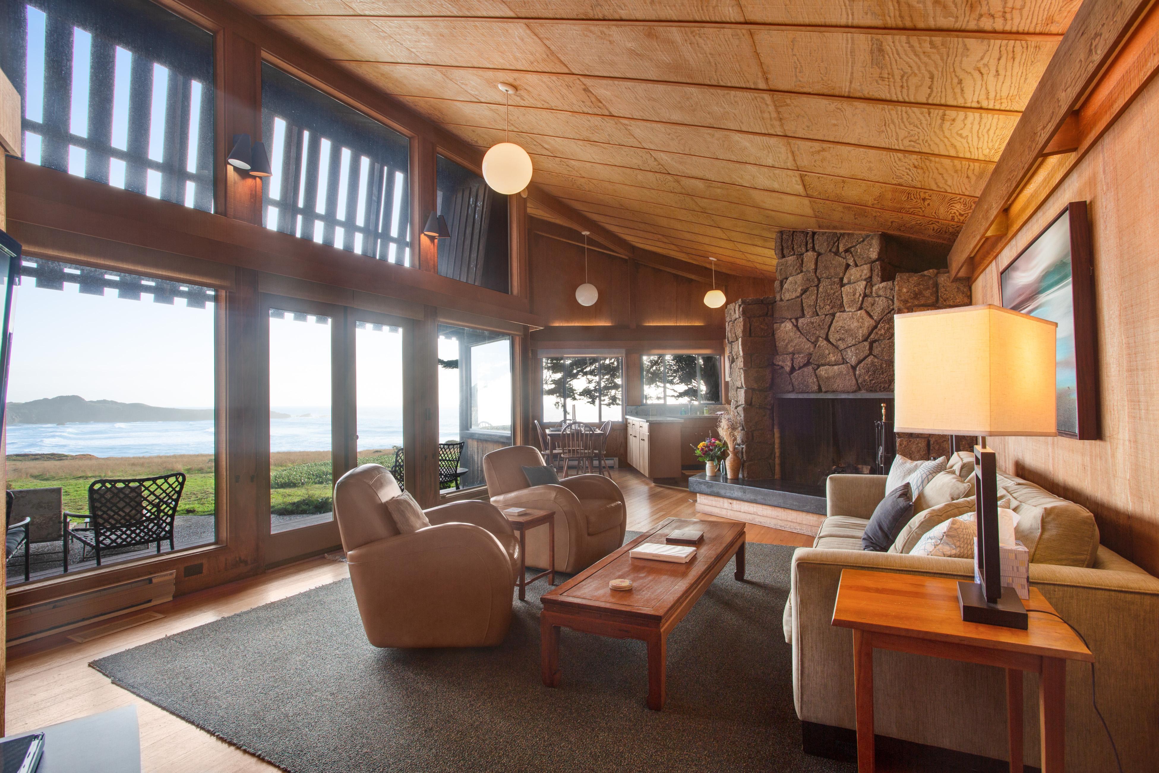 Curtis-Moulton Retreat 3