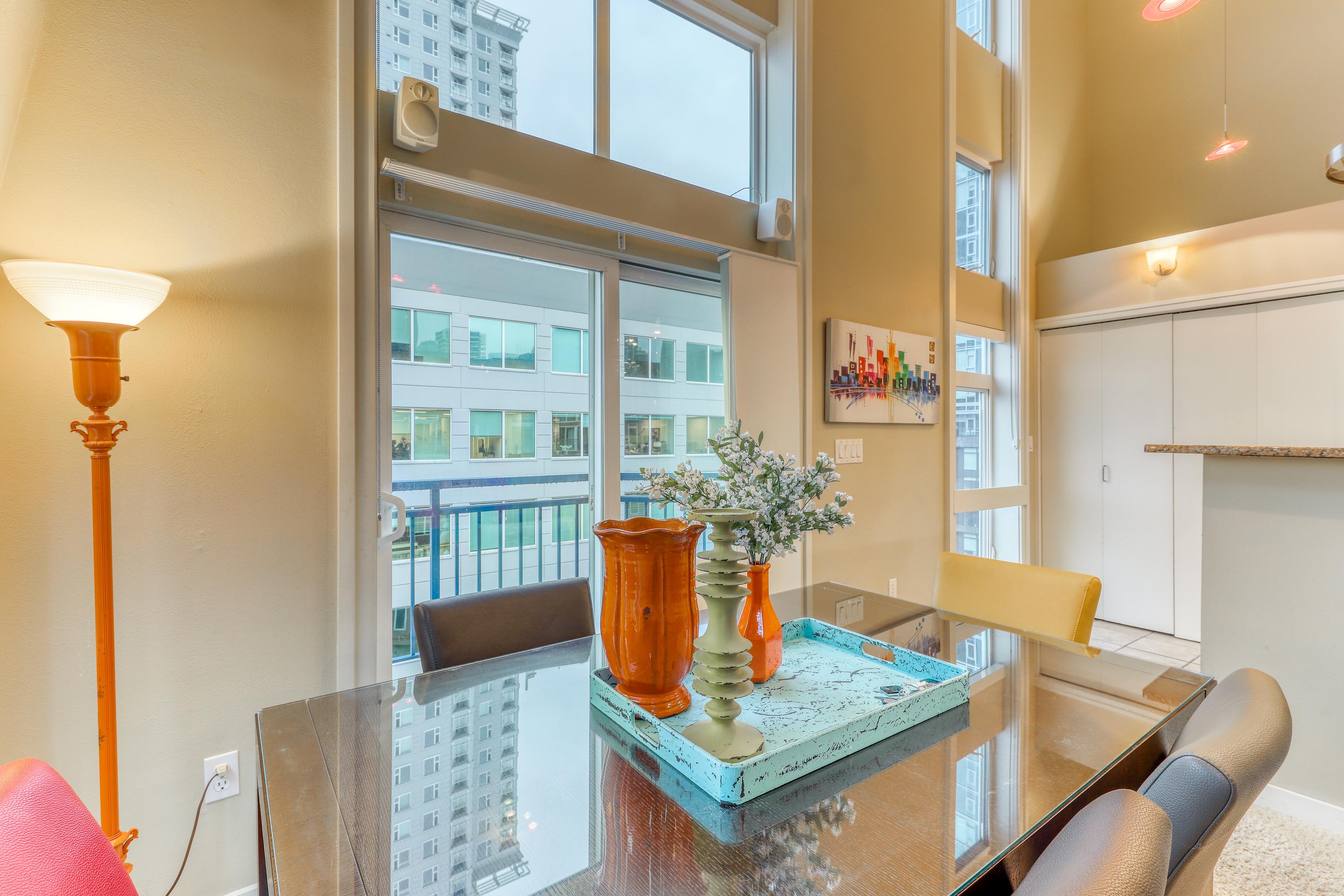 Belltown Court Sunset Penthouse 6