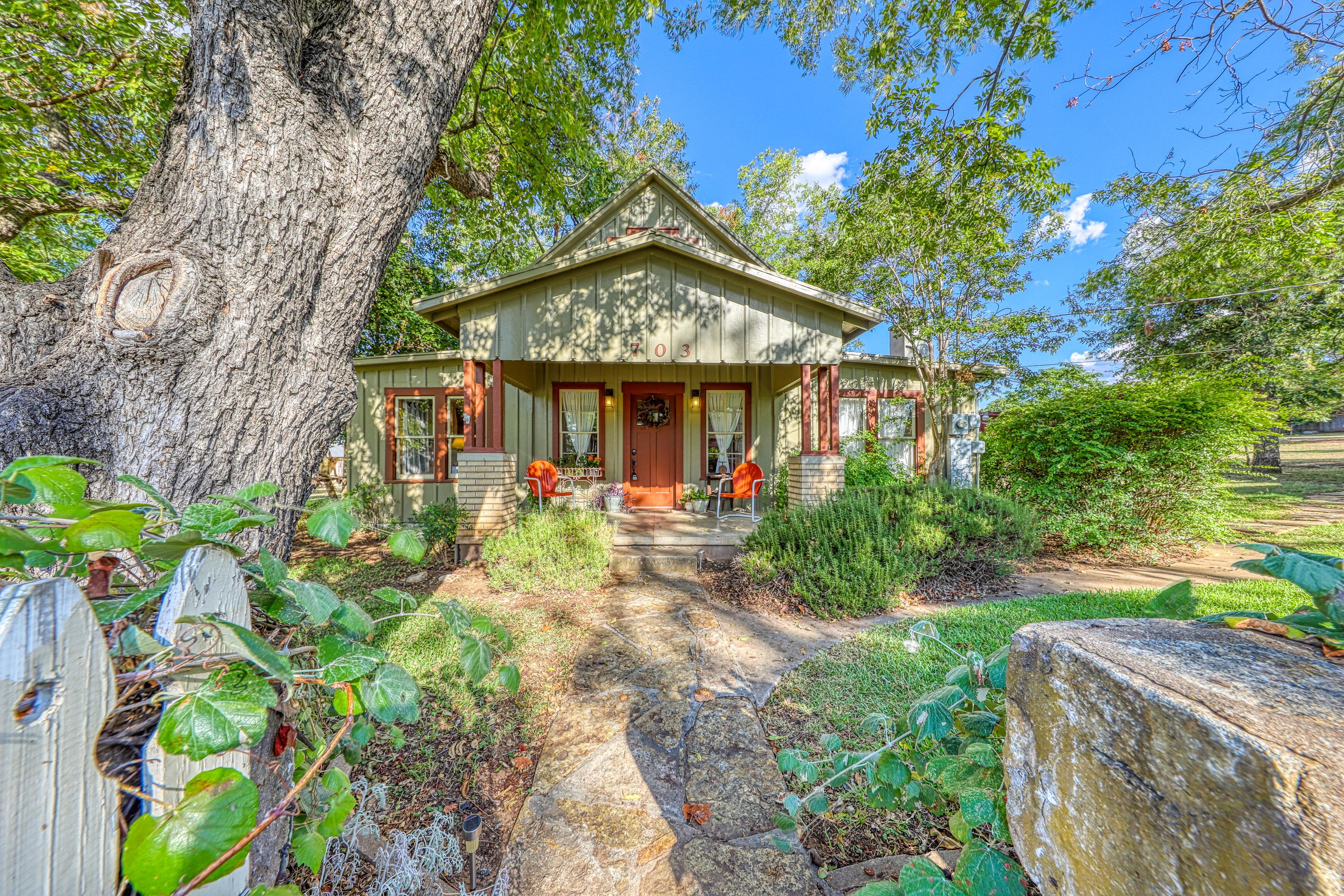 Cosmos Cottage