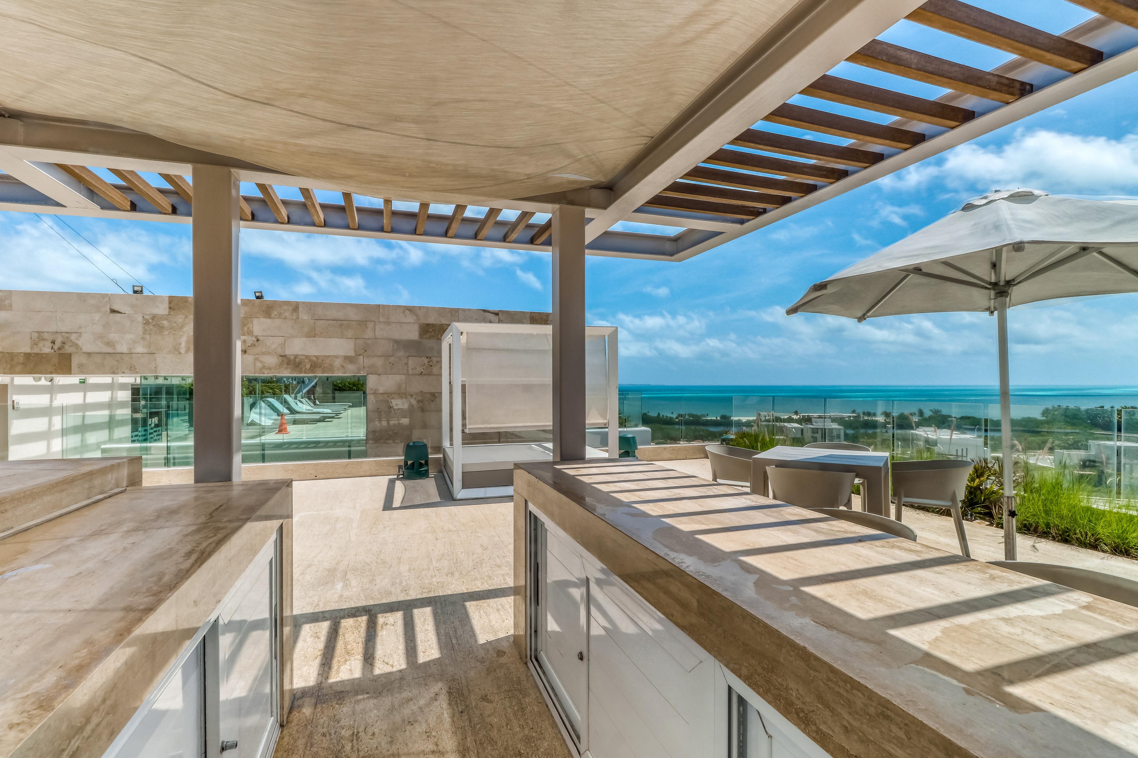 Riva Puerto Cancun # 207, Halibut 5