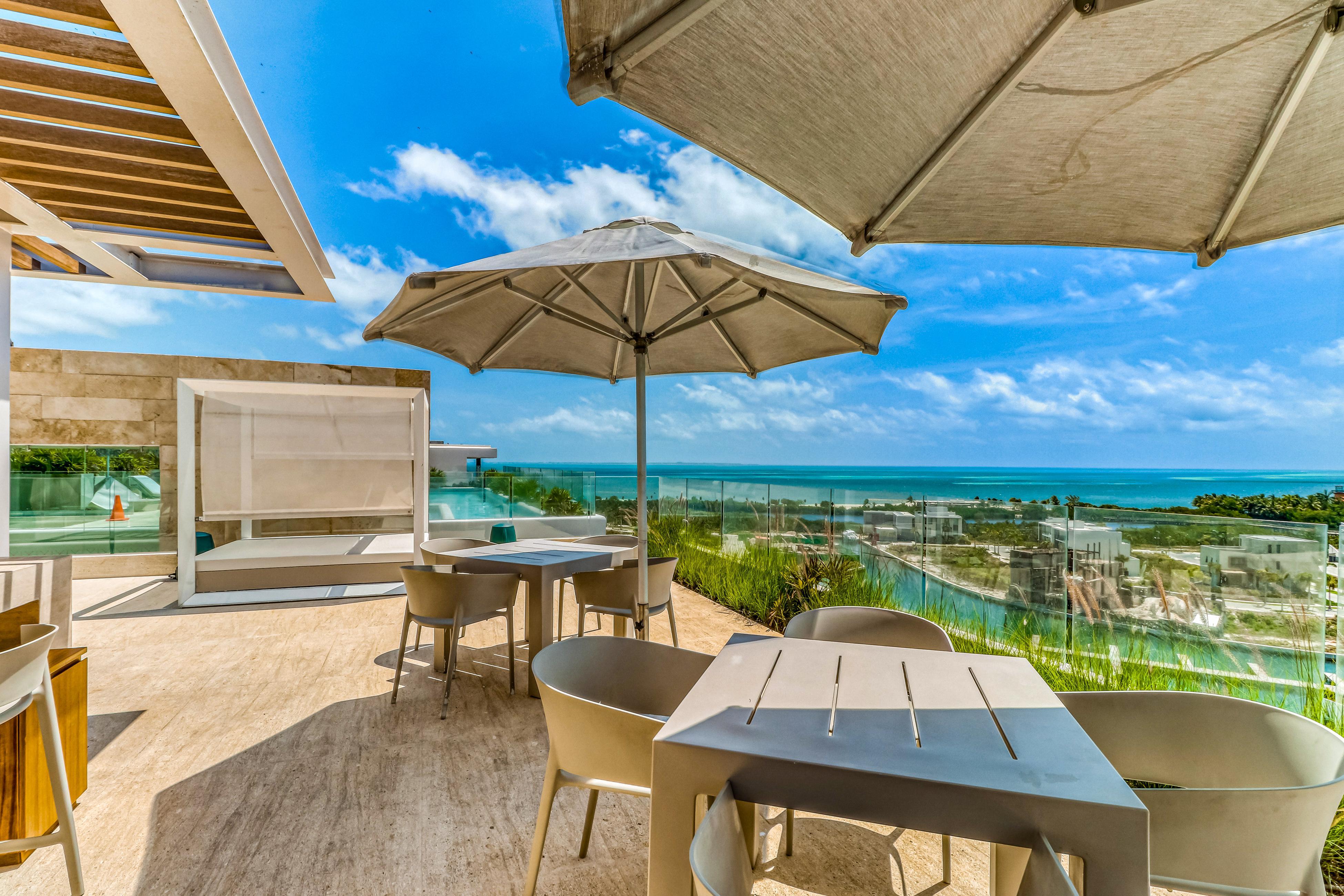 Riva Puerto Cancun # 207, Halibut 3