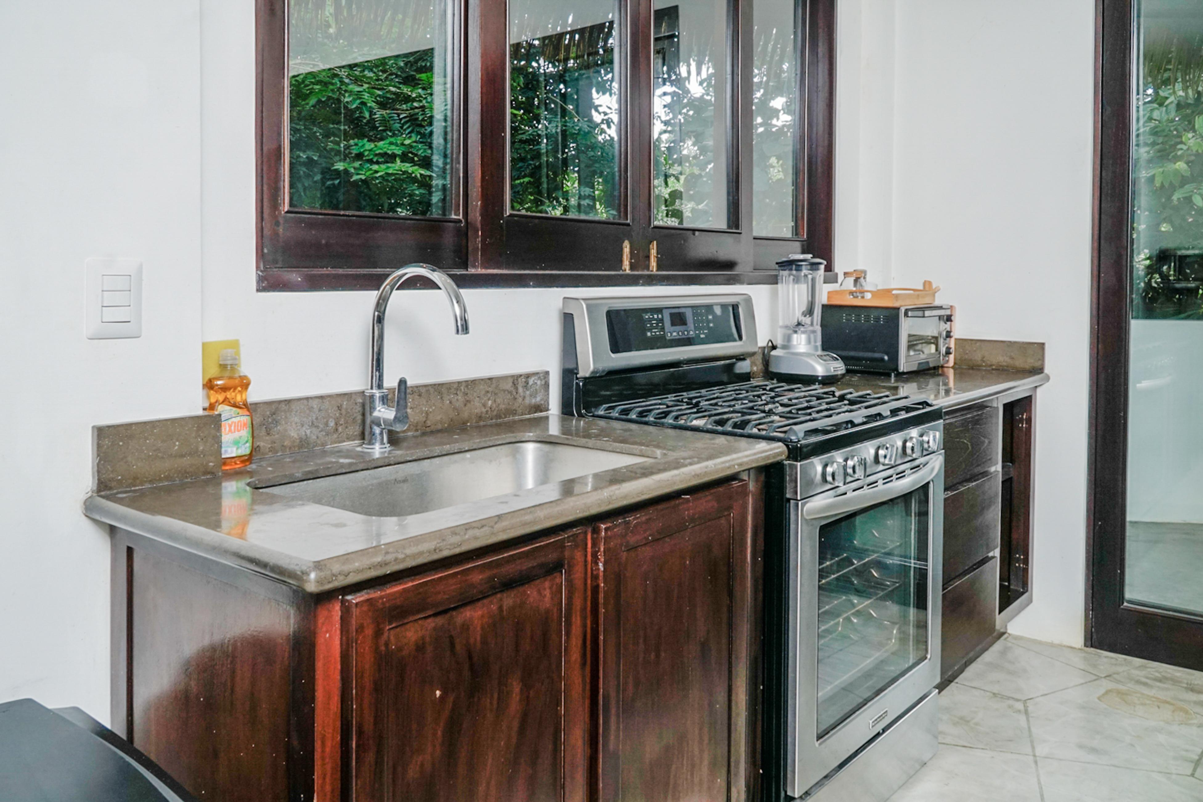 Makara Toucan Suite / 2nd Floor 6