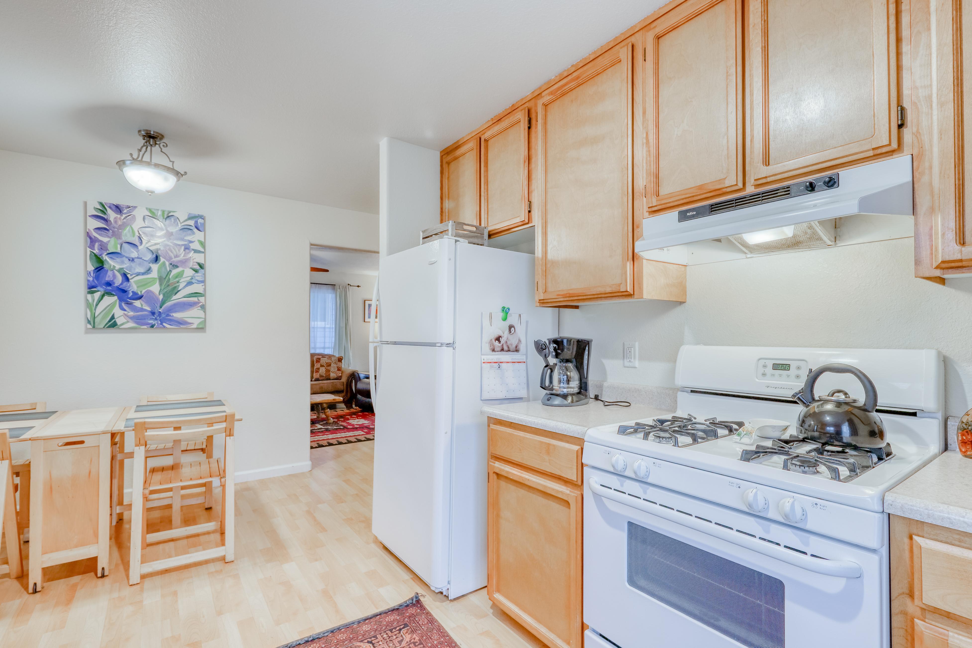 Seventh Street Select 6