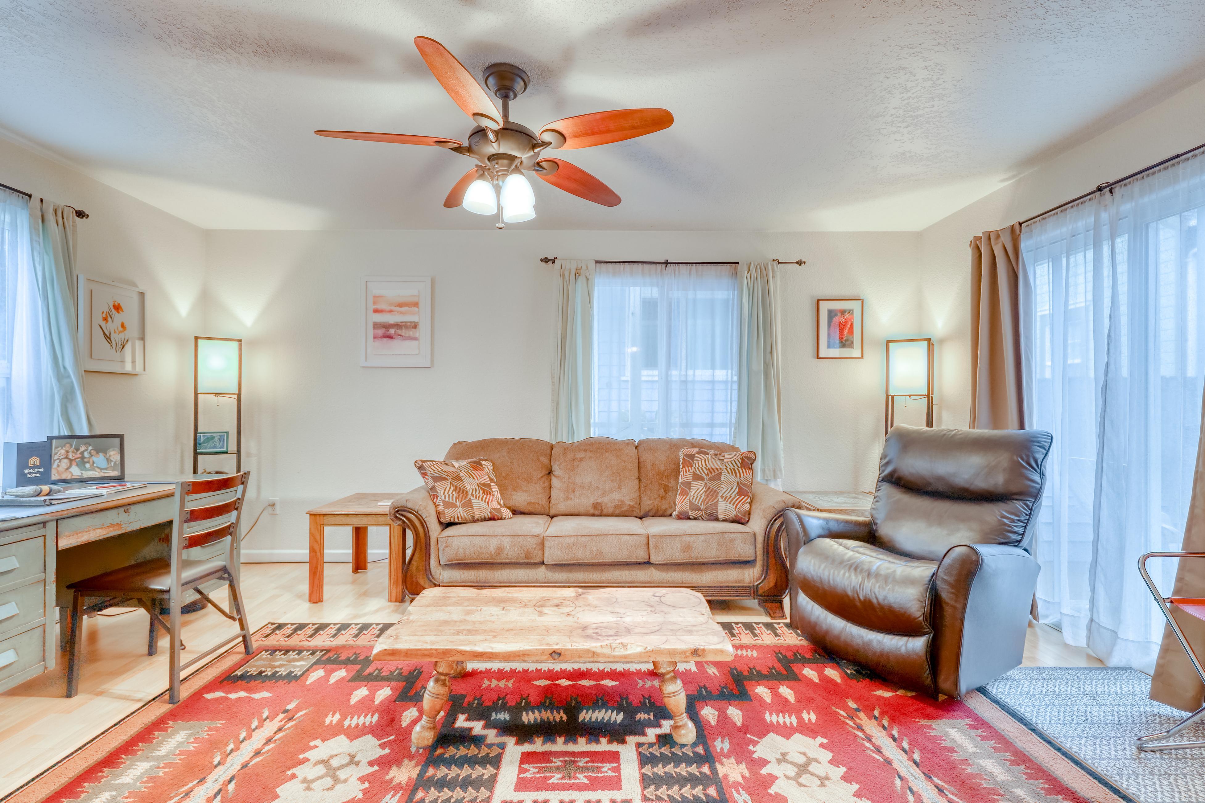 Seventh Street Select 4