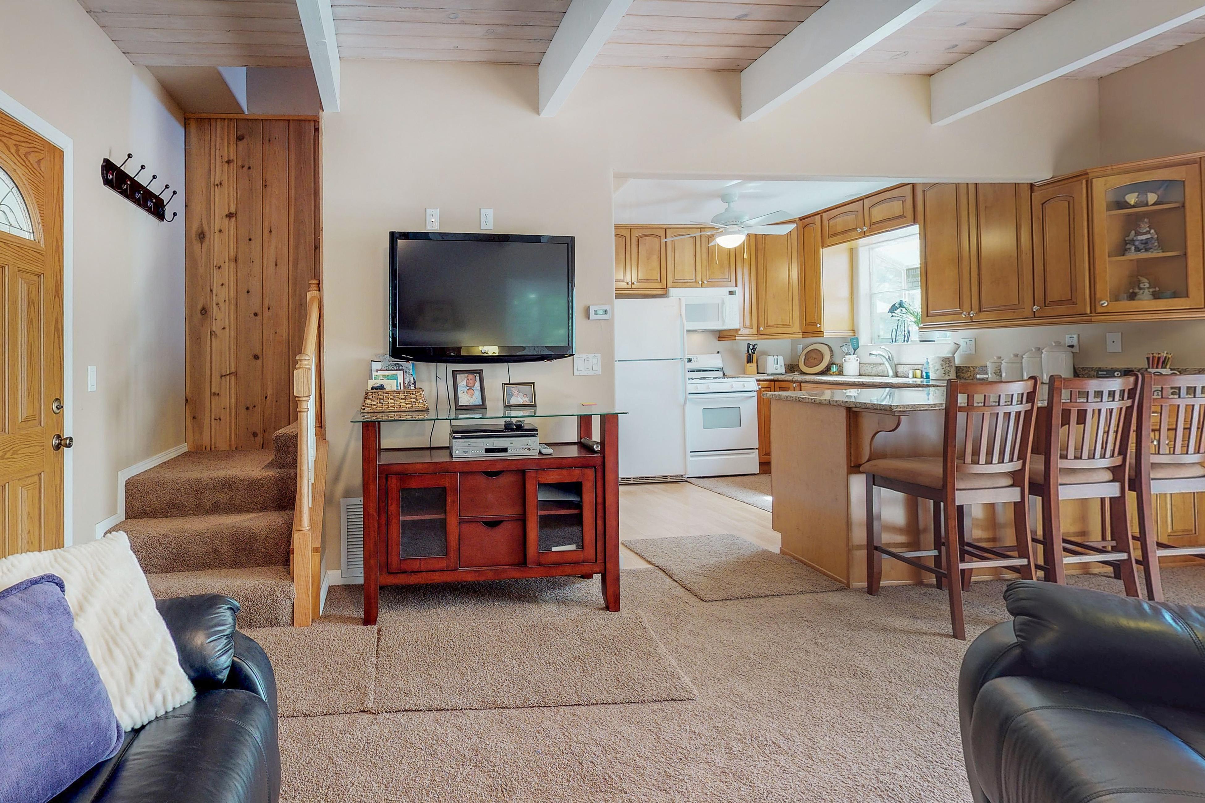 Dancing Bear Chalet 6