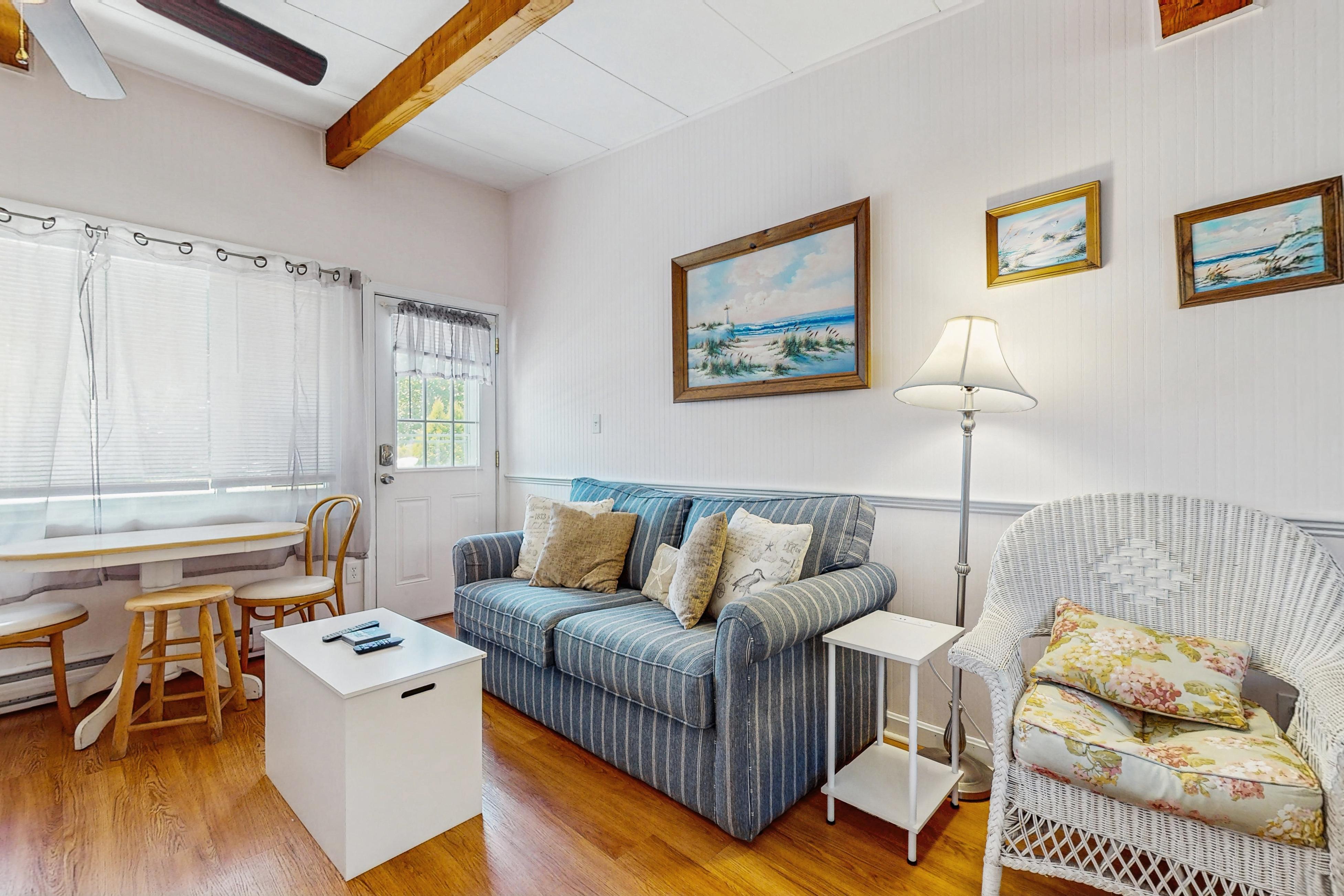 Sea Glass Escape - Holiday House M3 2