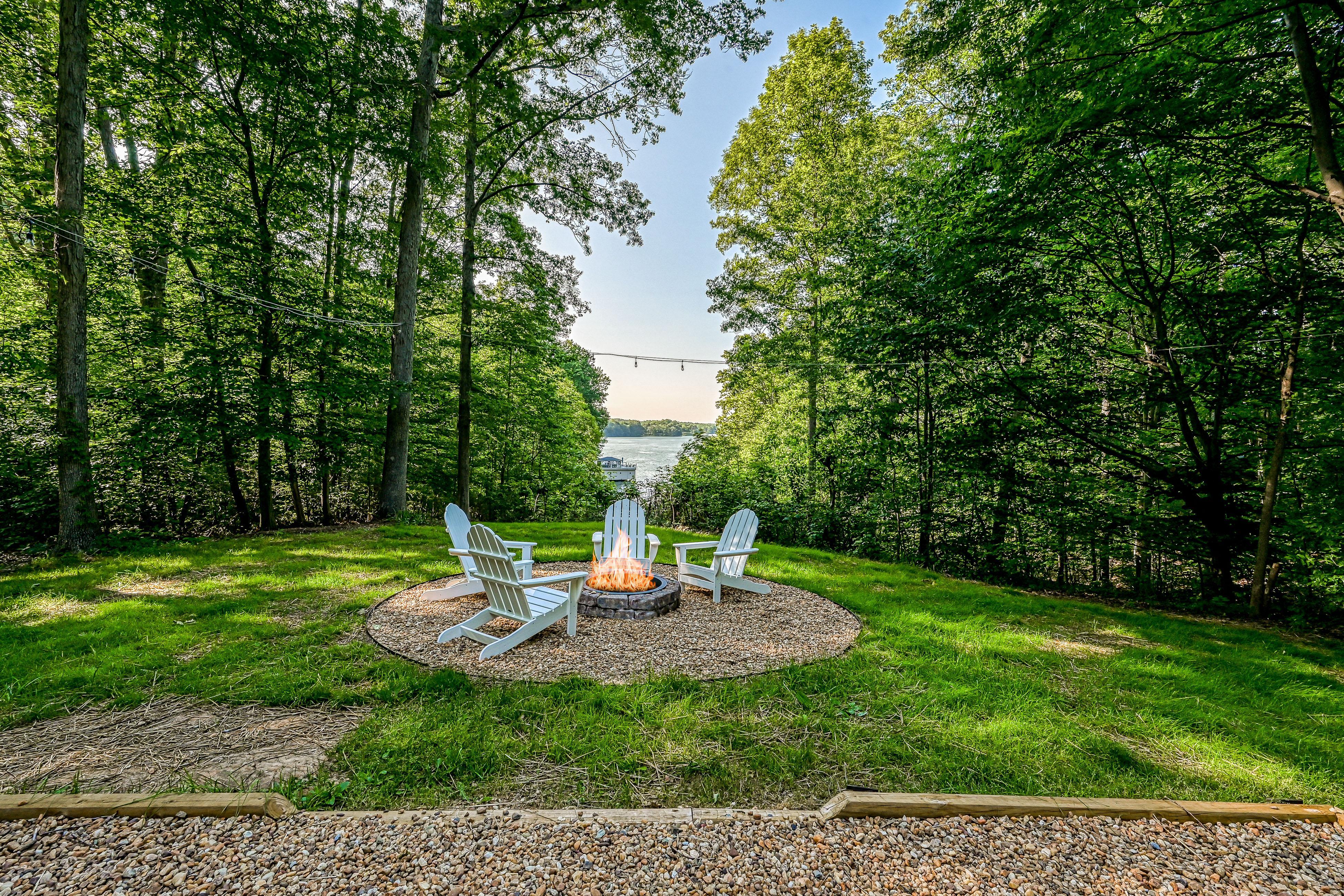 The Overlook Lake Retreat