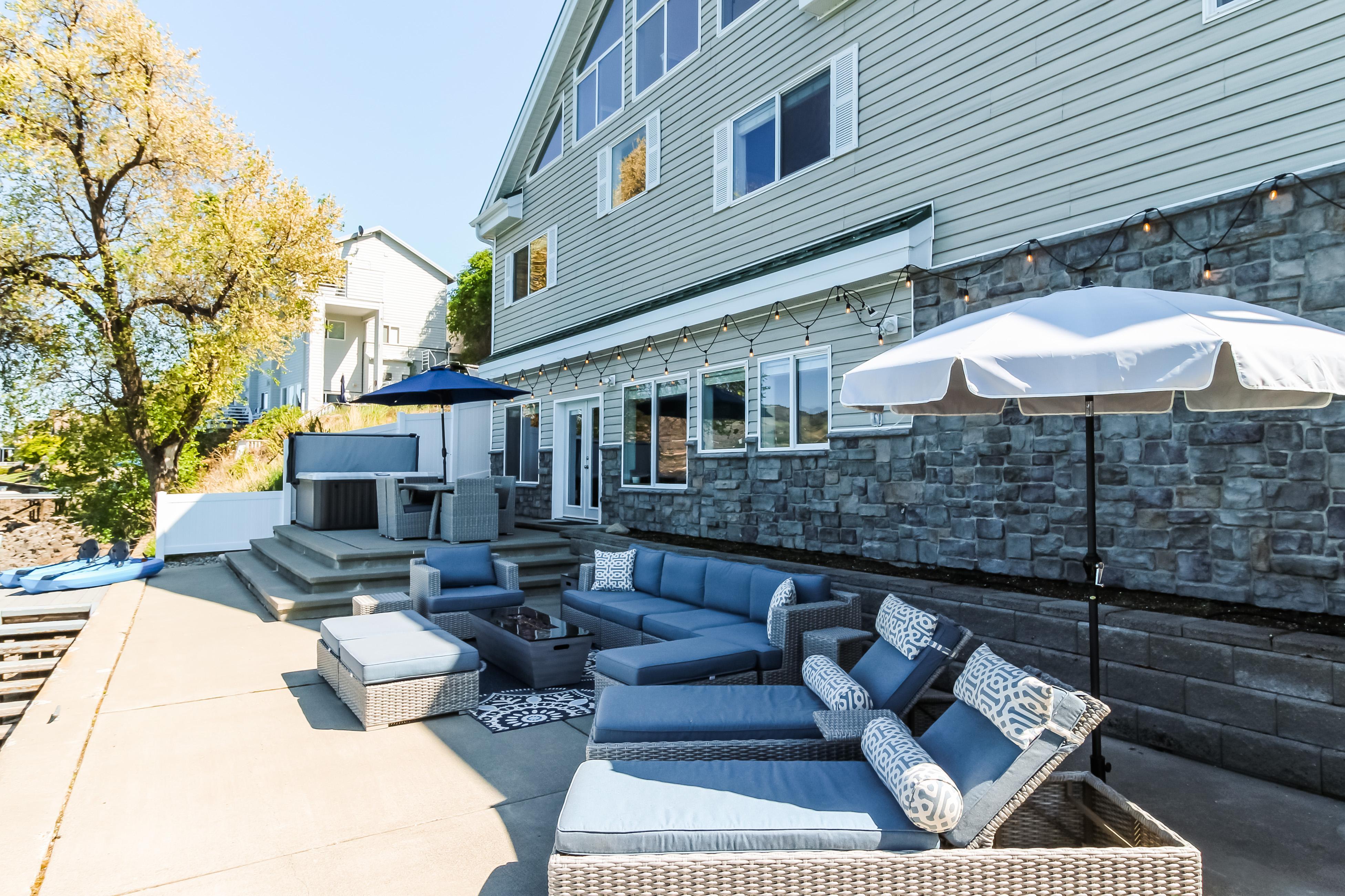 Lake's Edge Landing 5