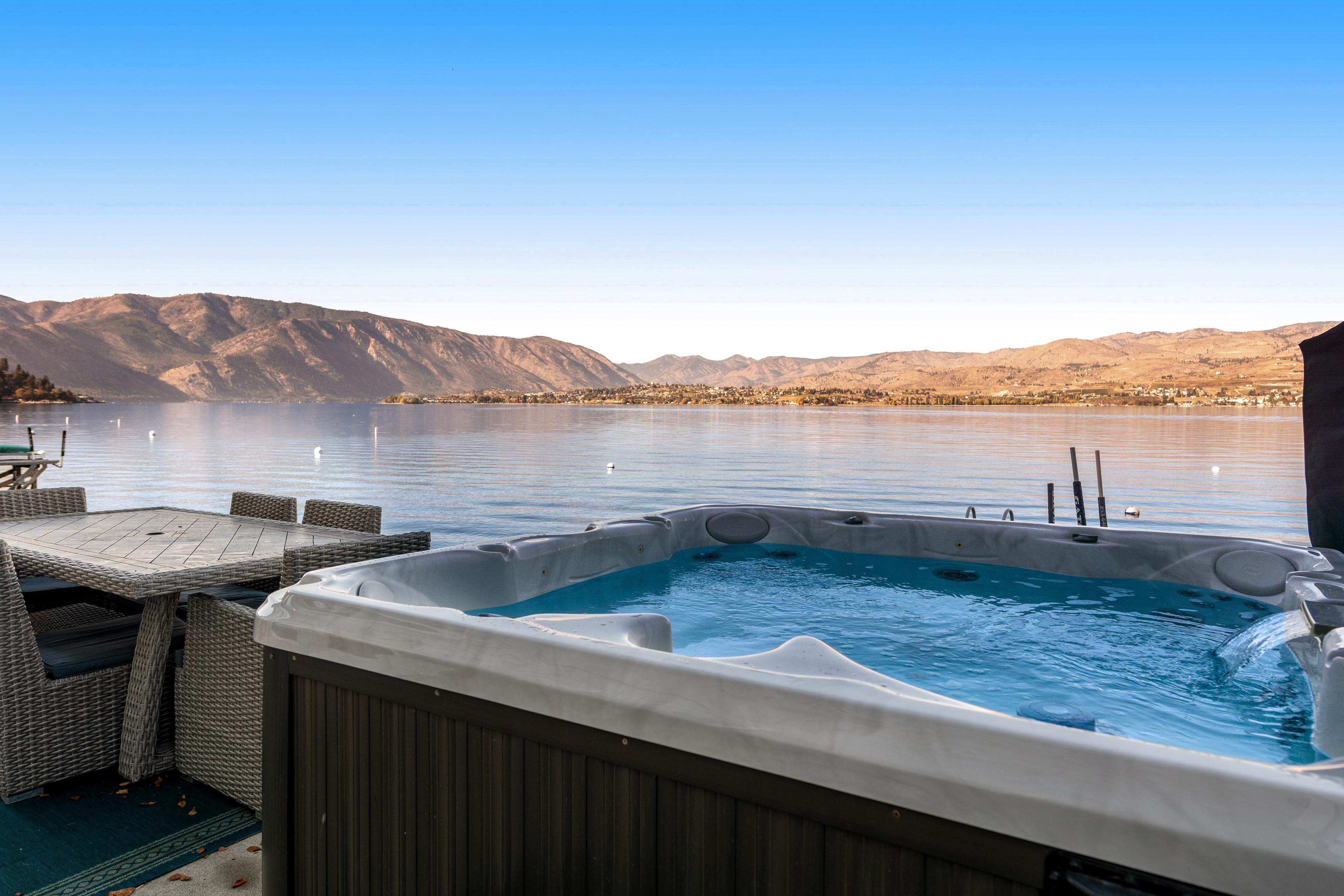 Lake's Edge Landing 4