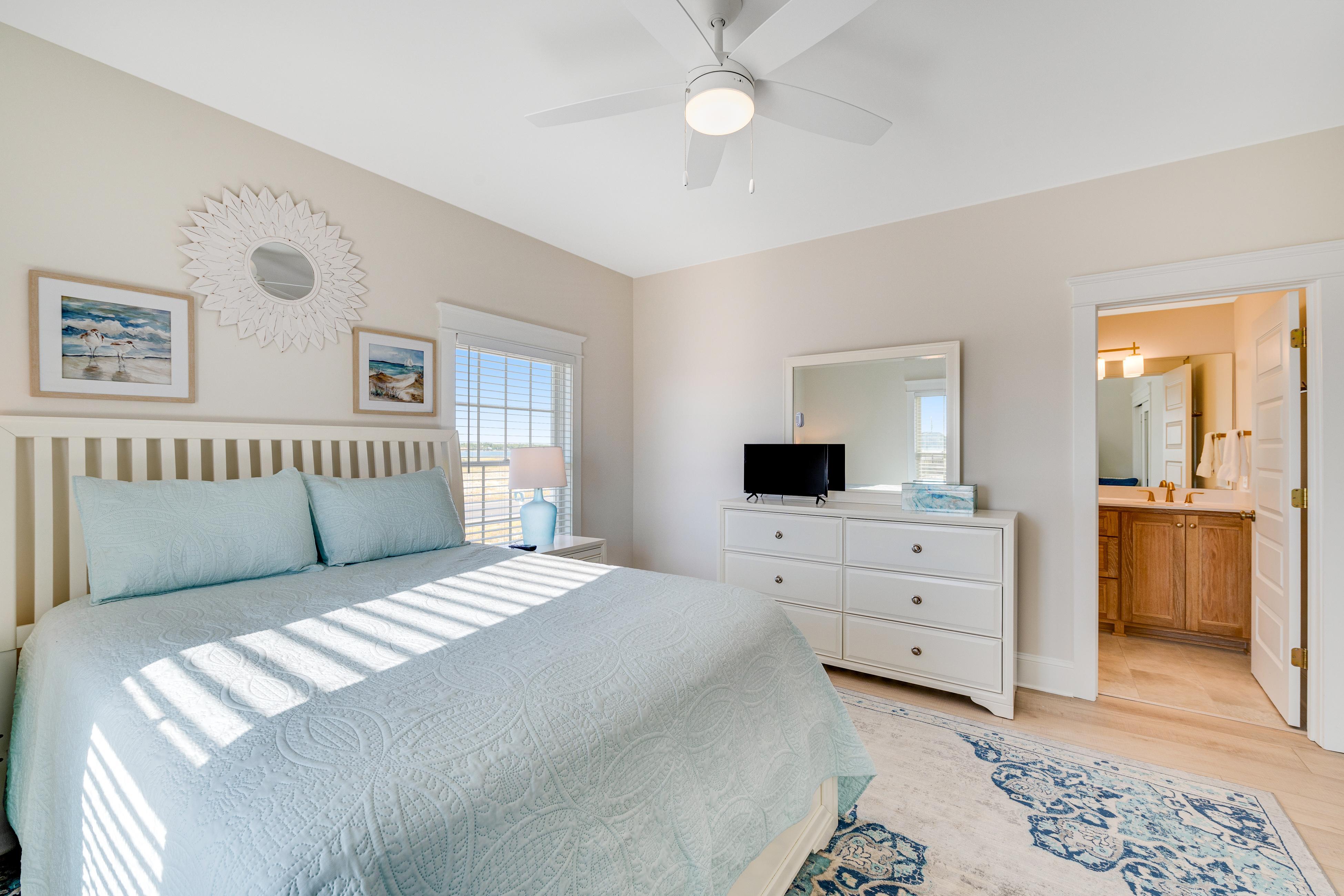 Paradox Paradise | Photo 16