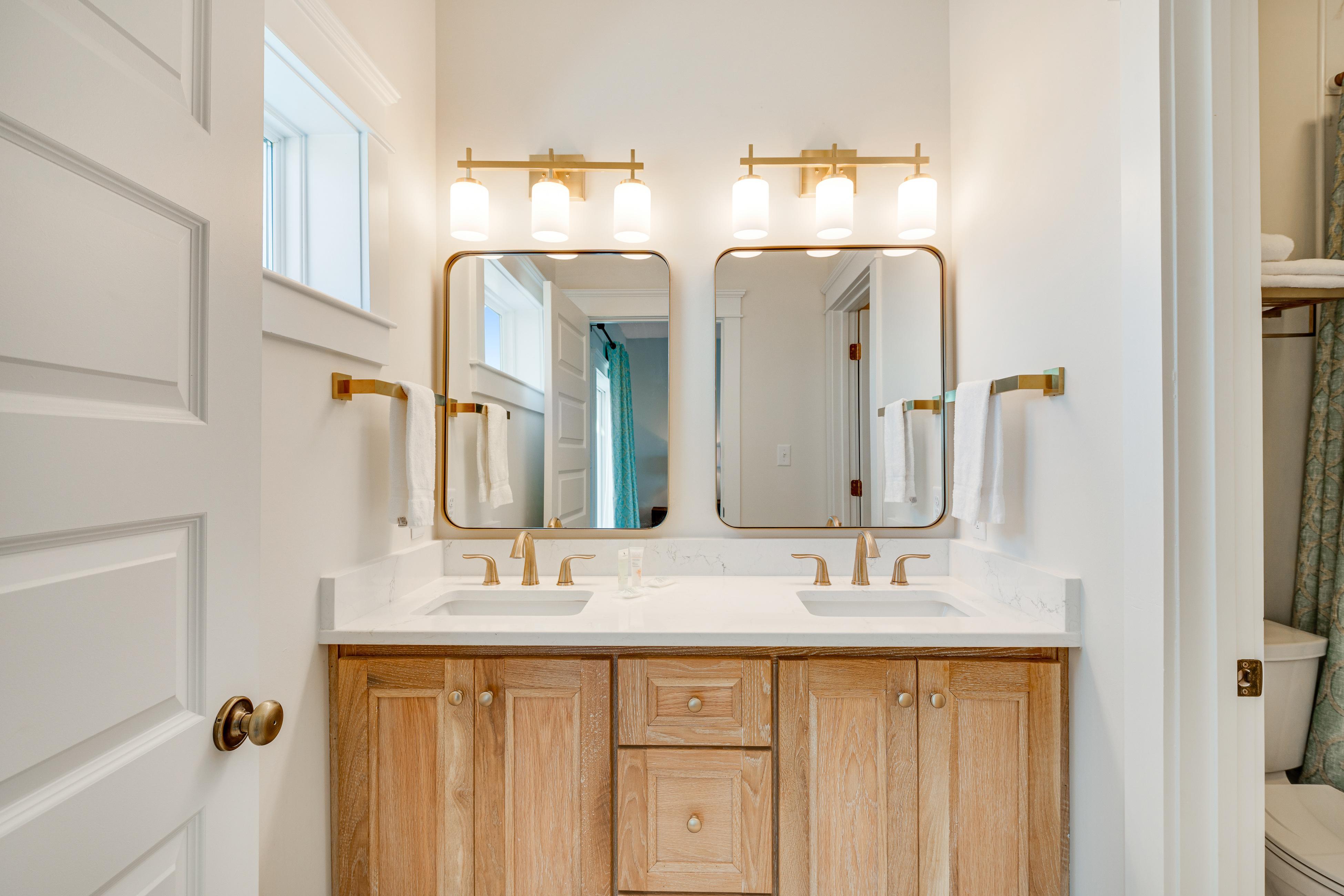 Paradox Paradise | Photo 42