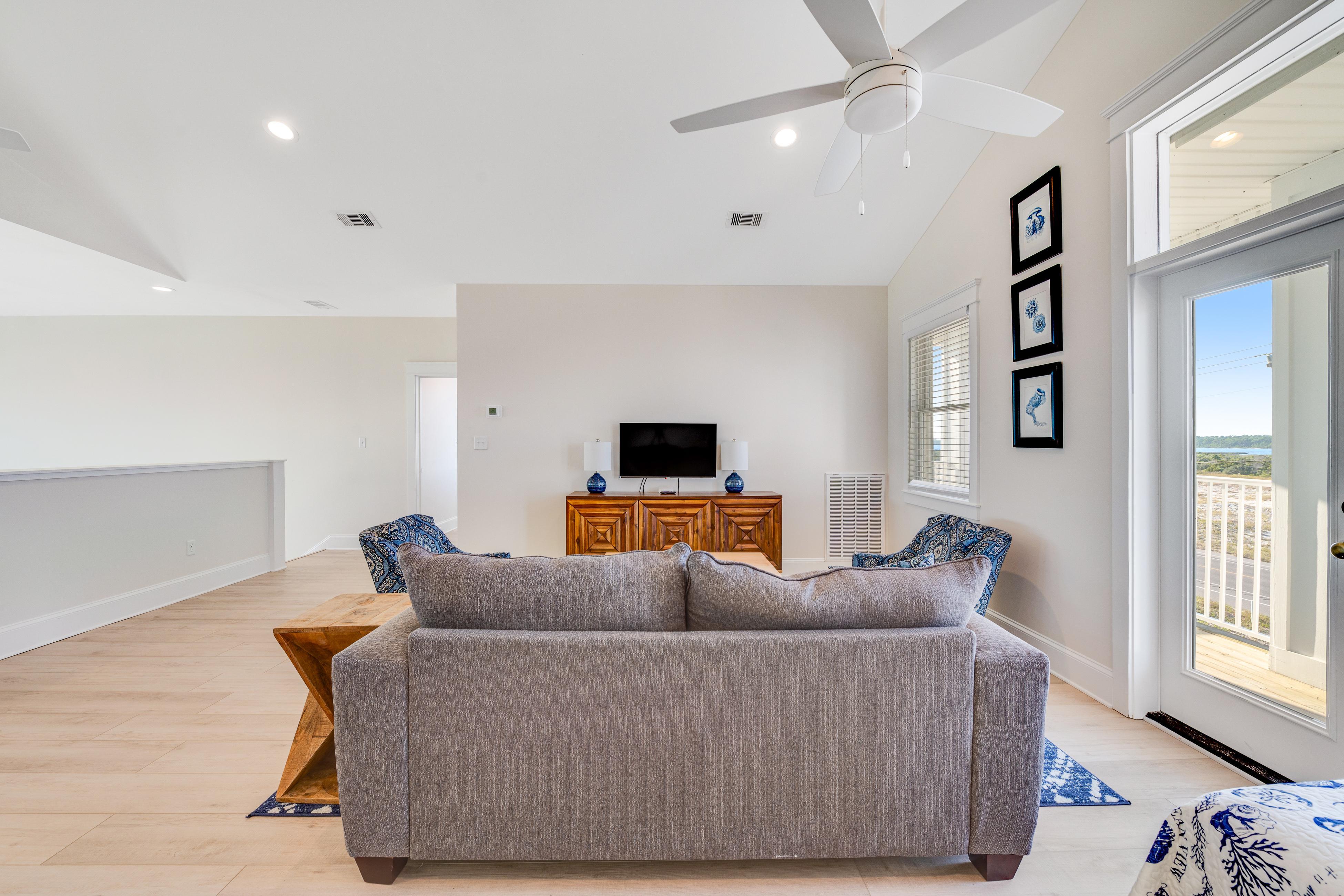 Paradox Paradise | Photo 33