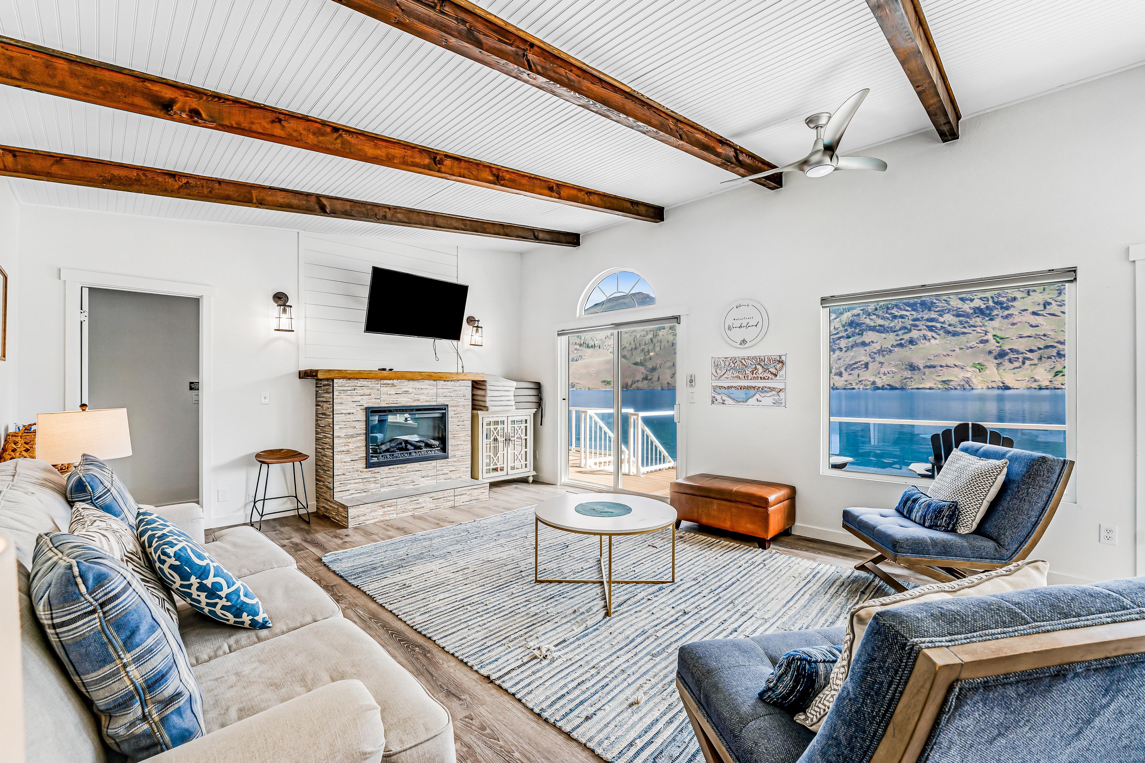 Waterfront Wonderland 6