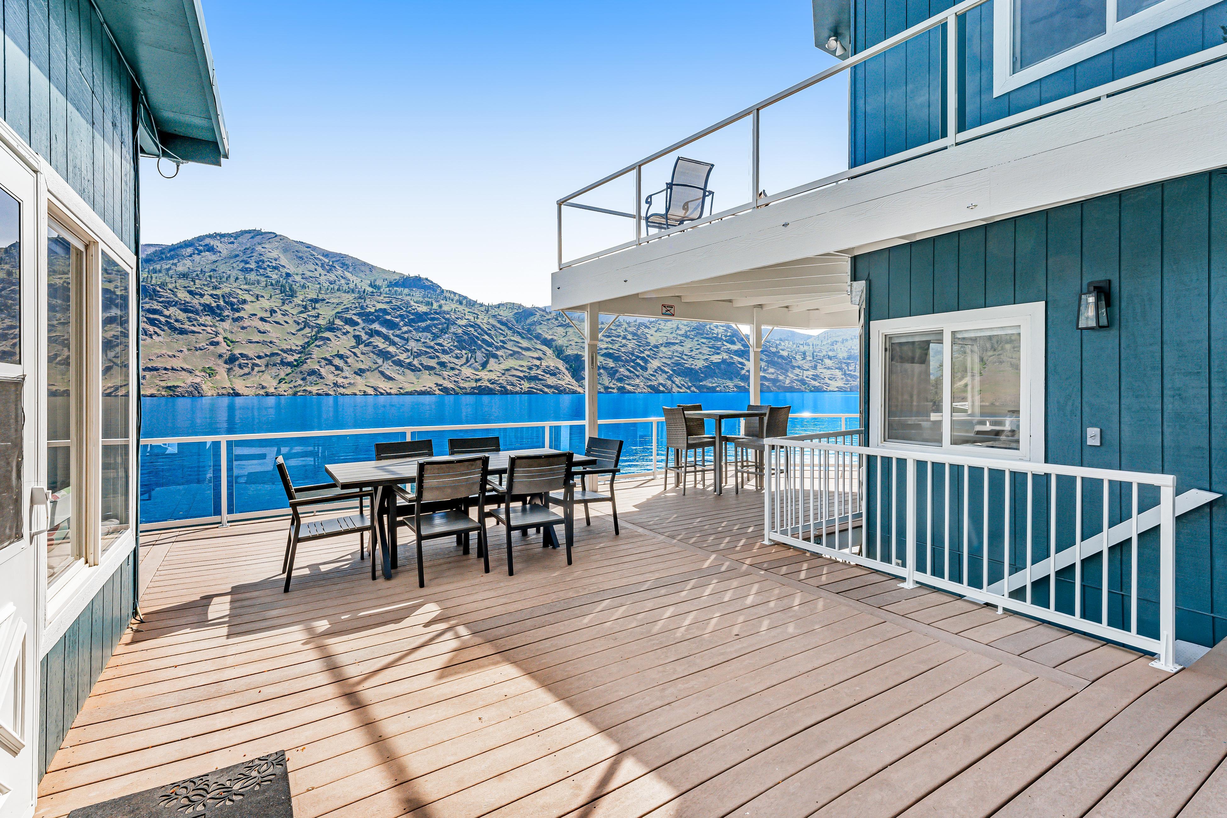 Waterfront Wonderland 4