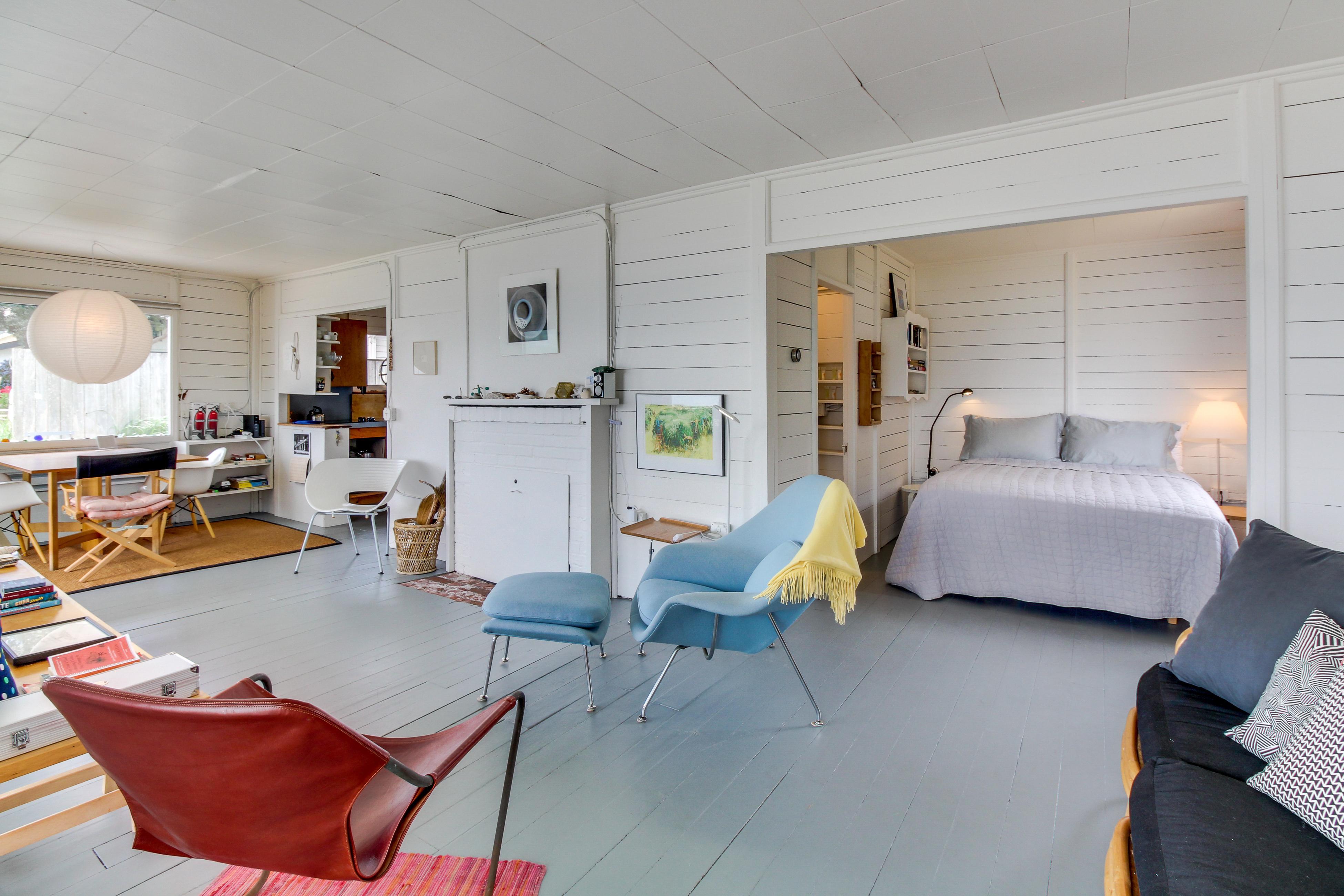 Historic Shore Cottage 5