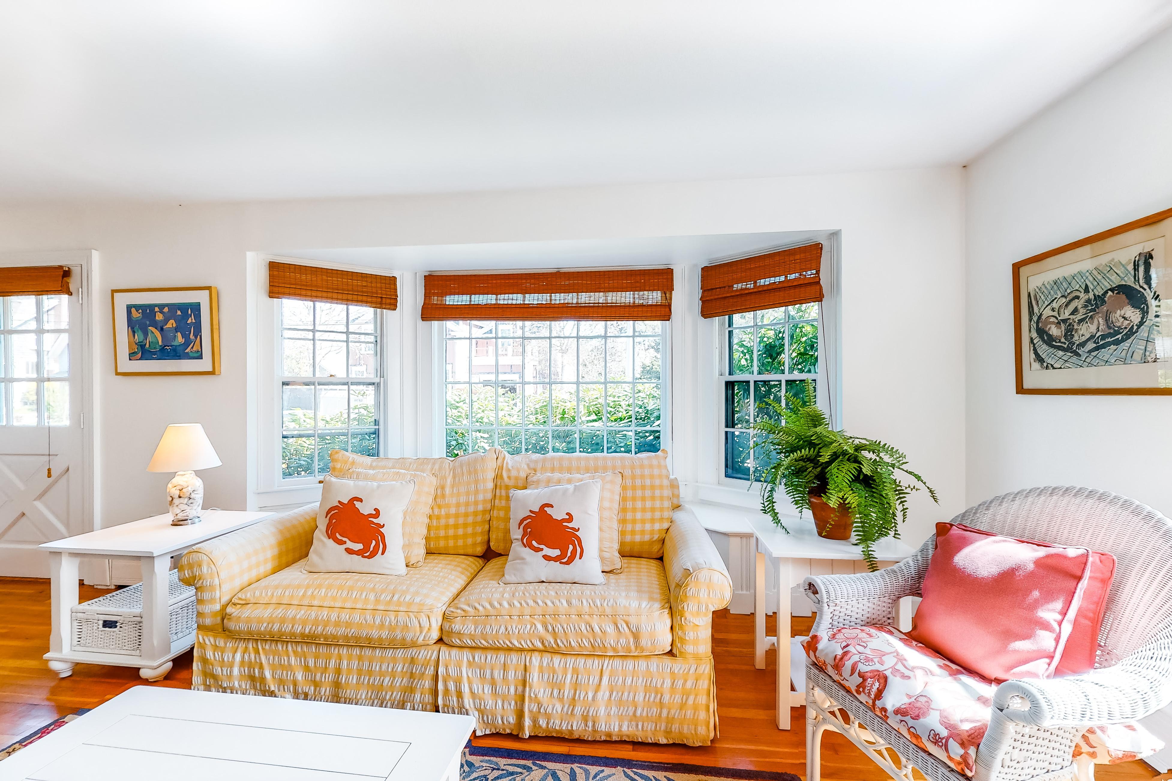 Edgartown Cozy Corner 4