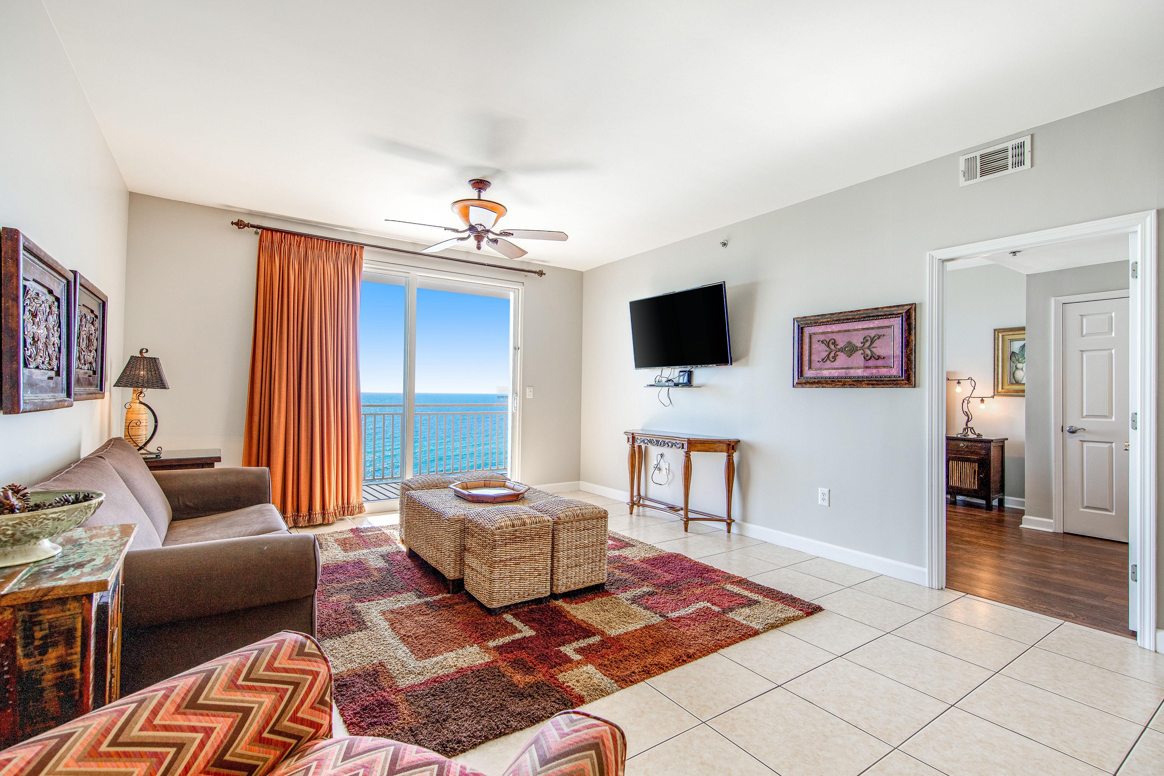 Splash Resort 807E 2