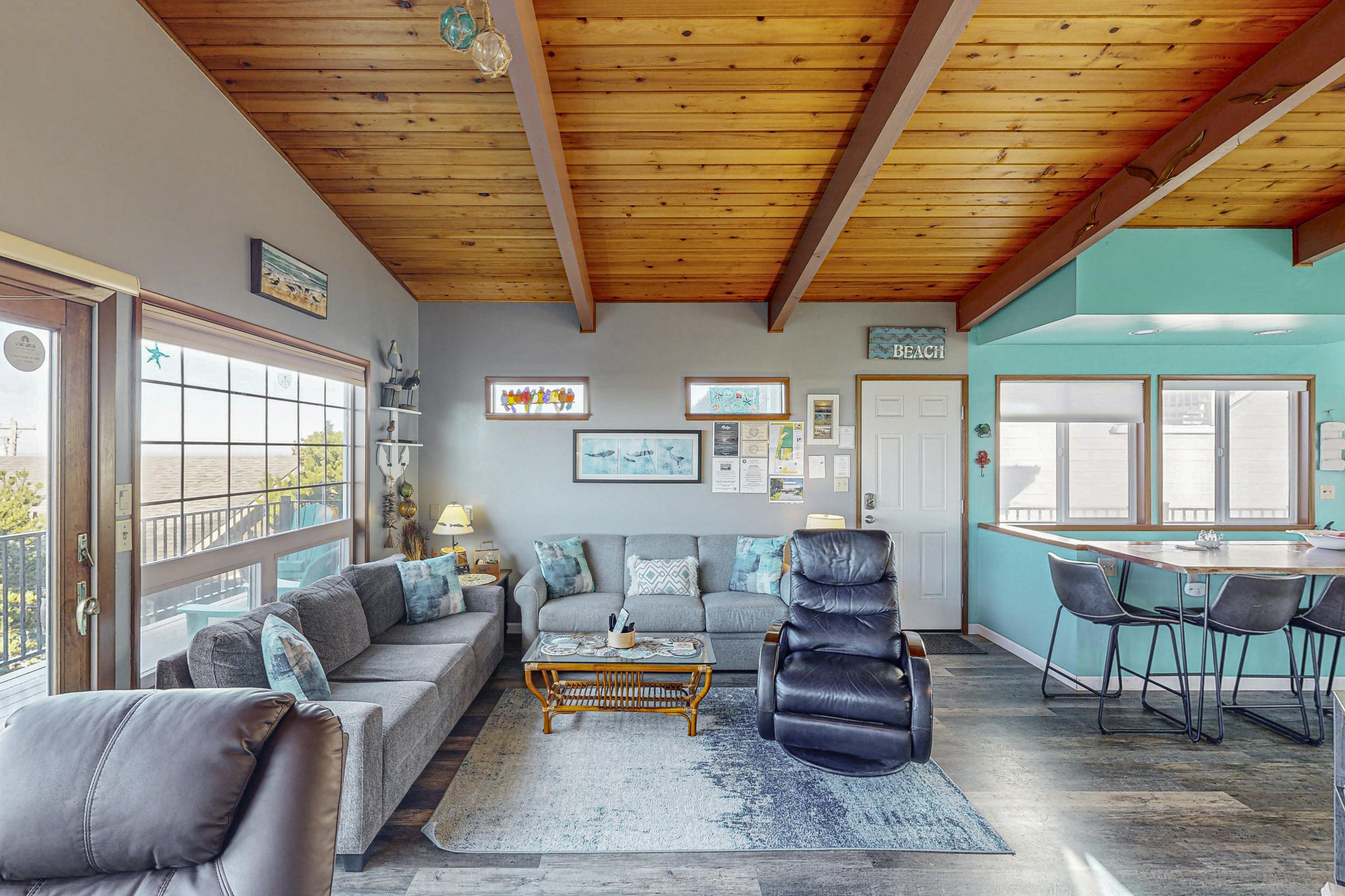 Pacific Hideaway | Photo 1
