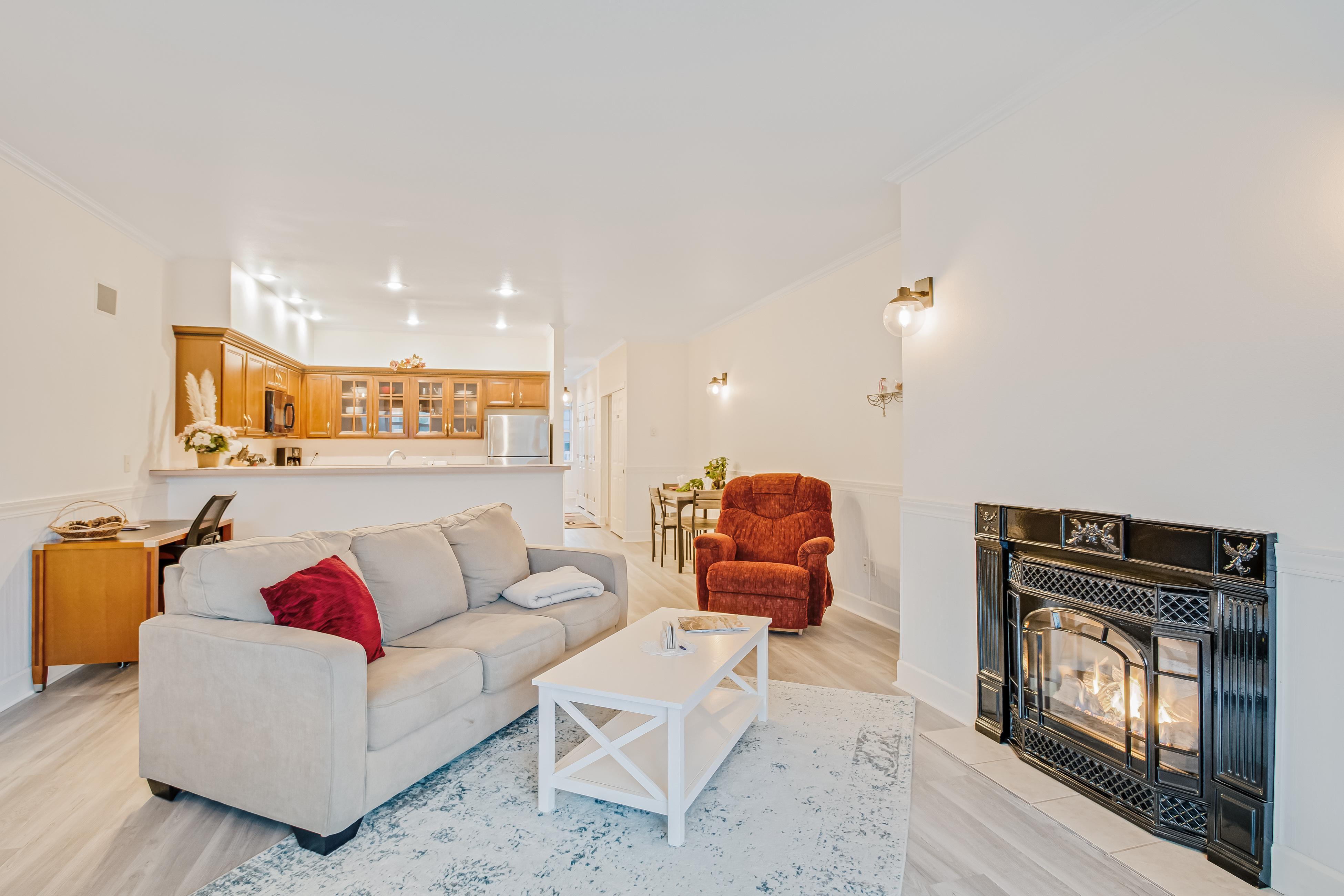 The Charleston at the Judith Ann Inn 3