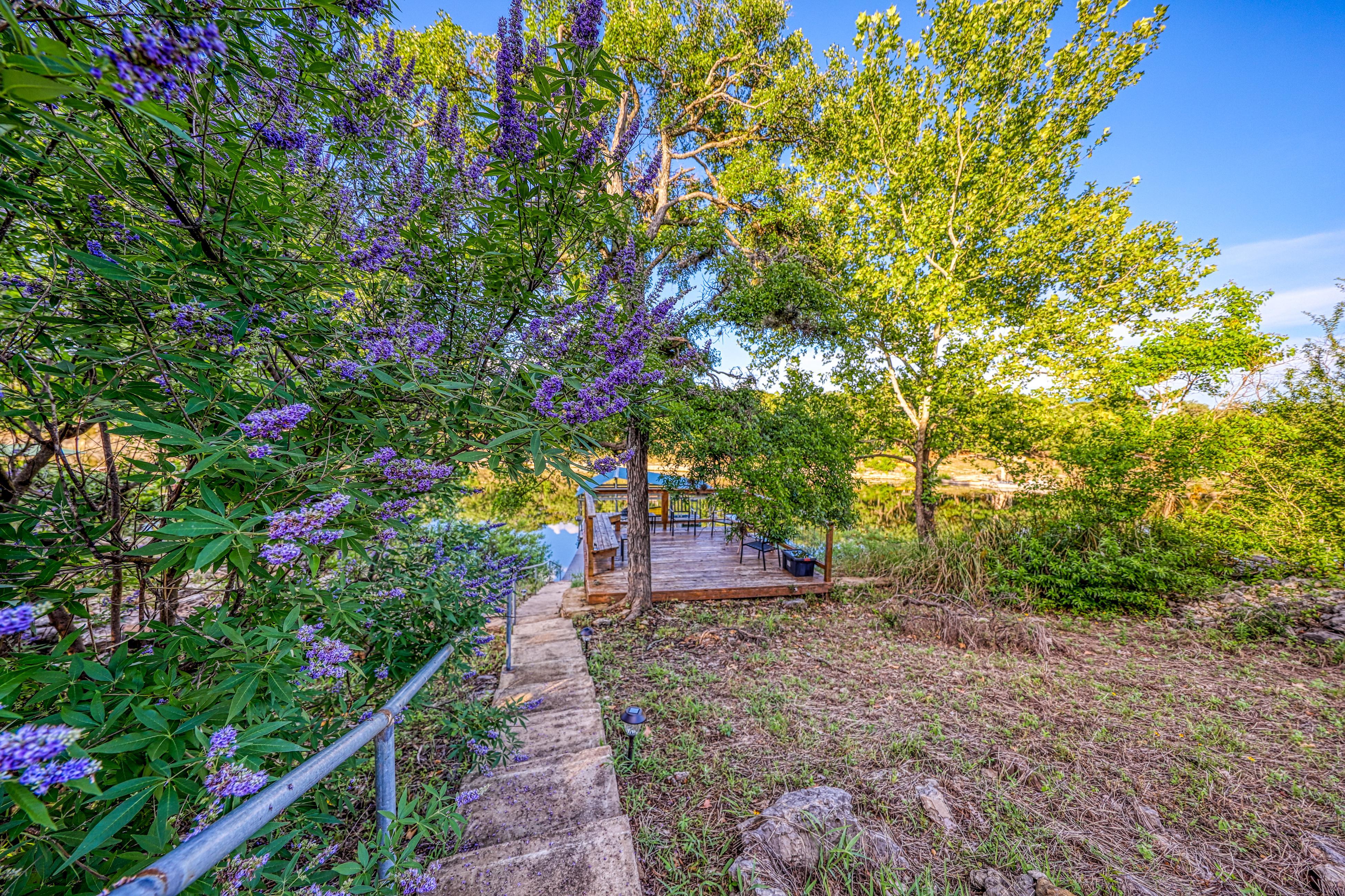Lake Travis Hill Country Retreat near Lago Vista 2