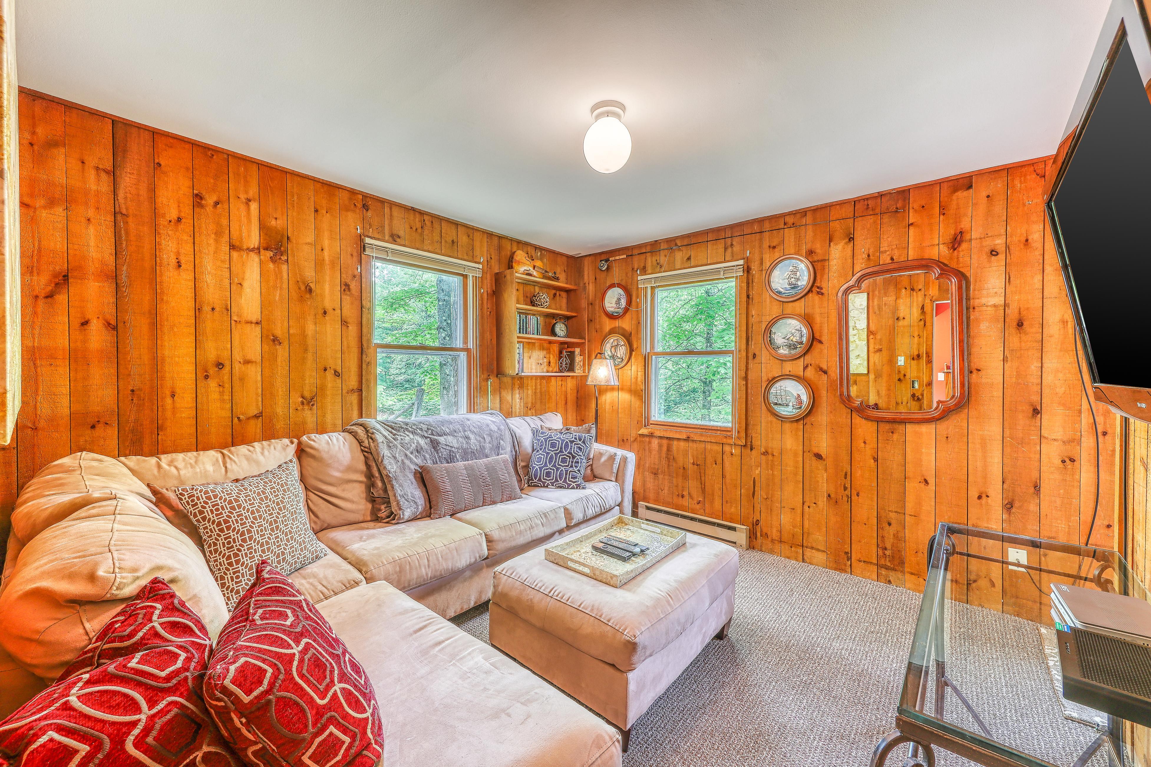 Sugarbush River Home 6