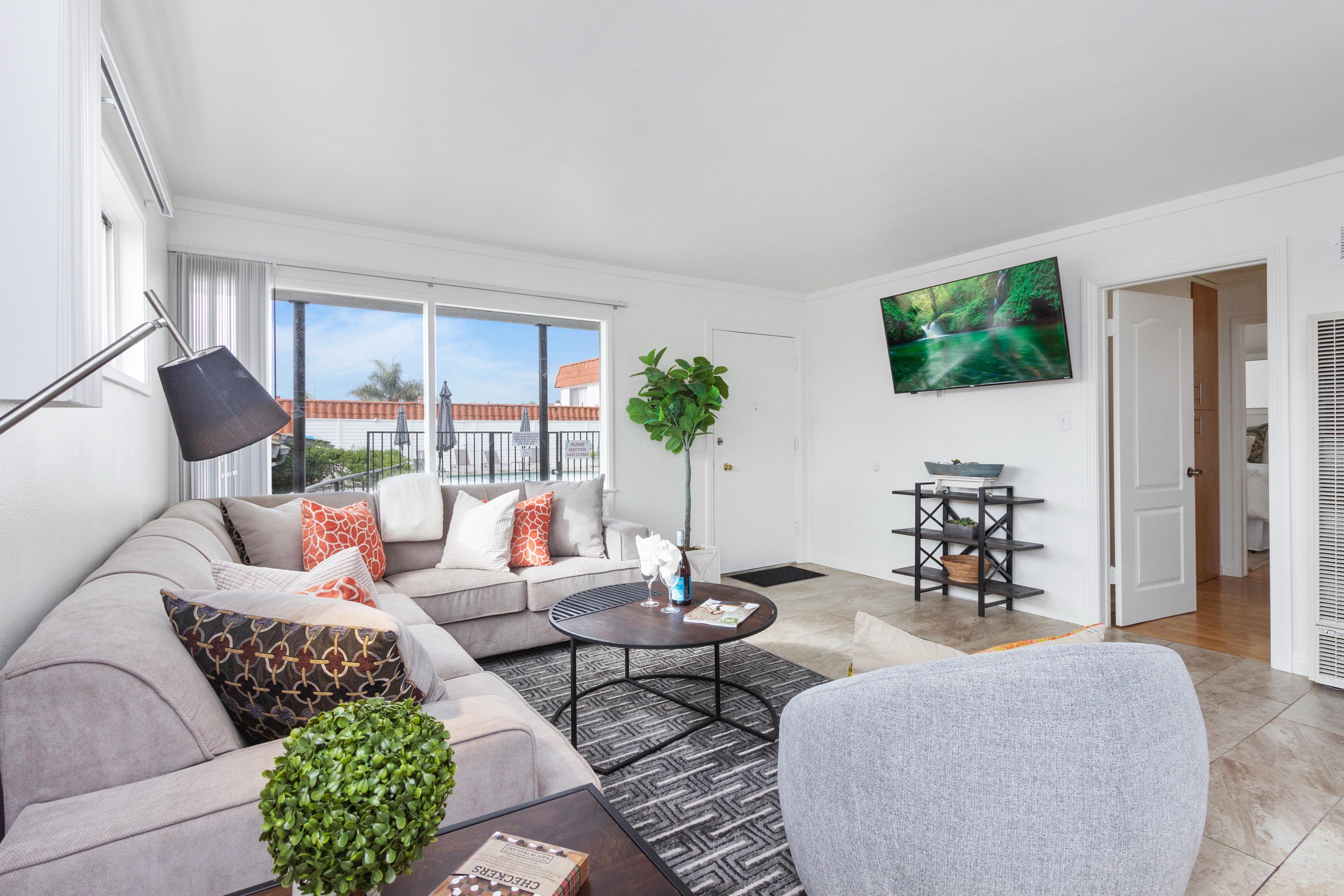 Paradise by the Pier 4