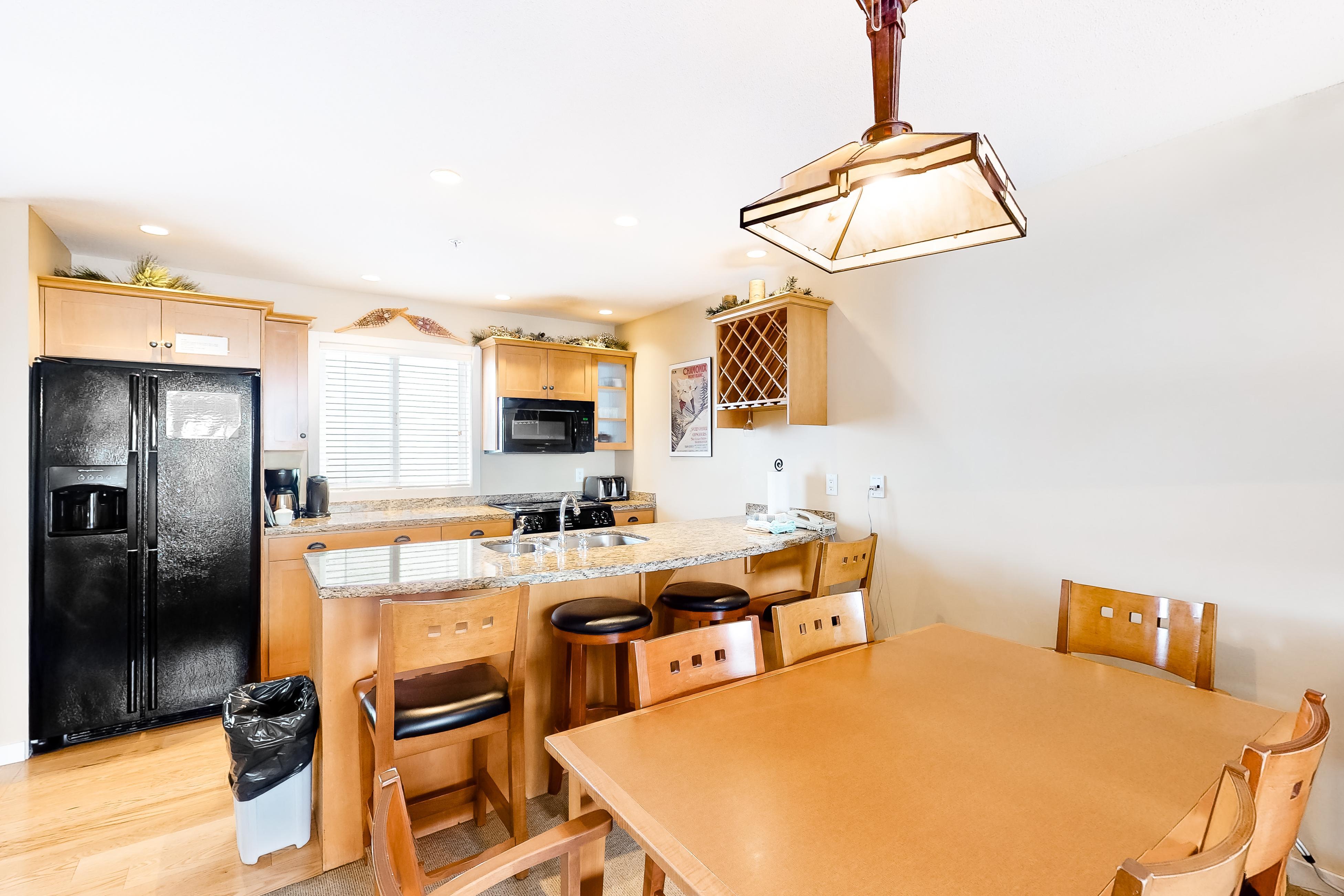 Trappers Crossing 2 4