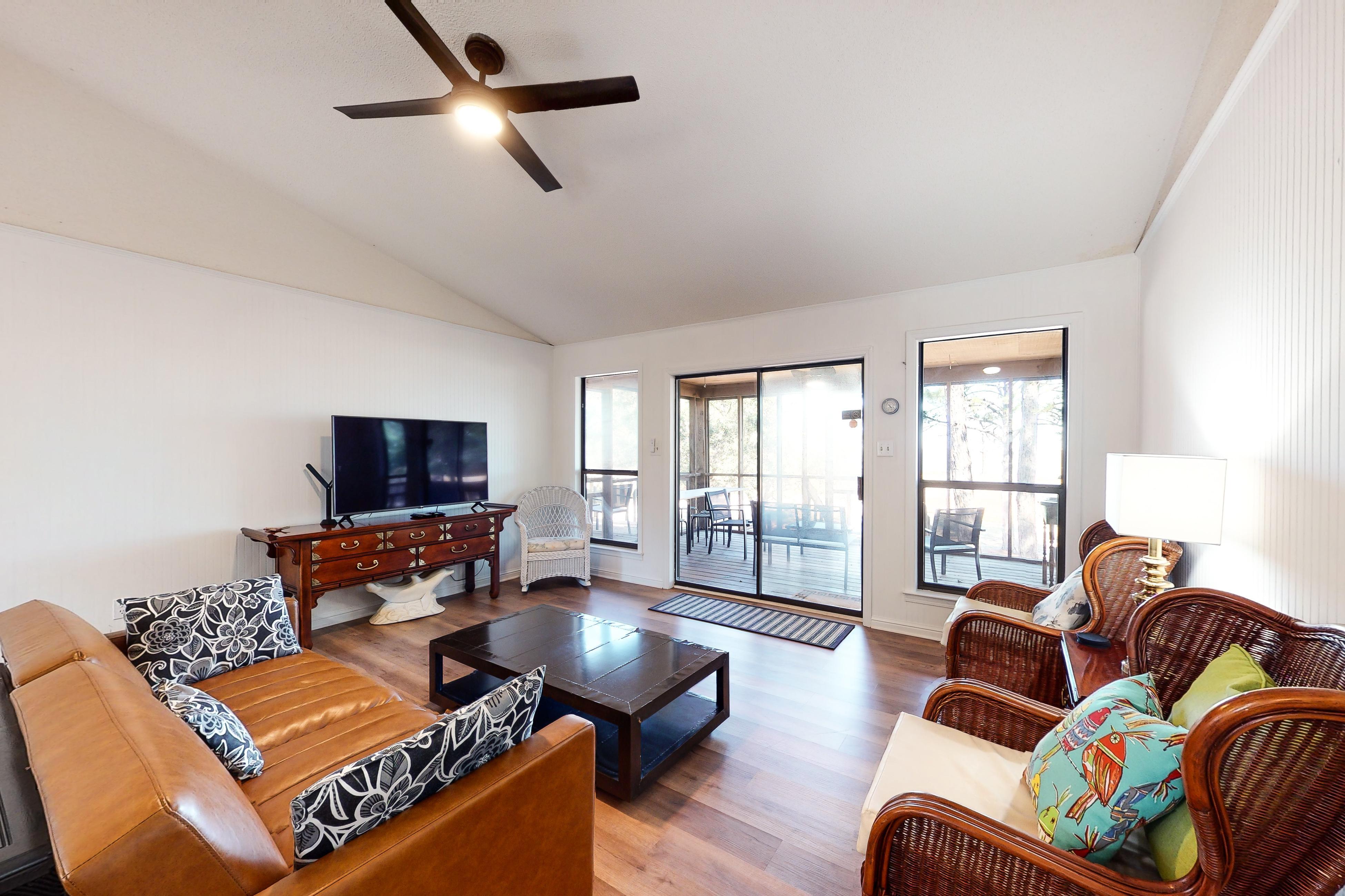 Coronado Cove Cottage 6