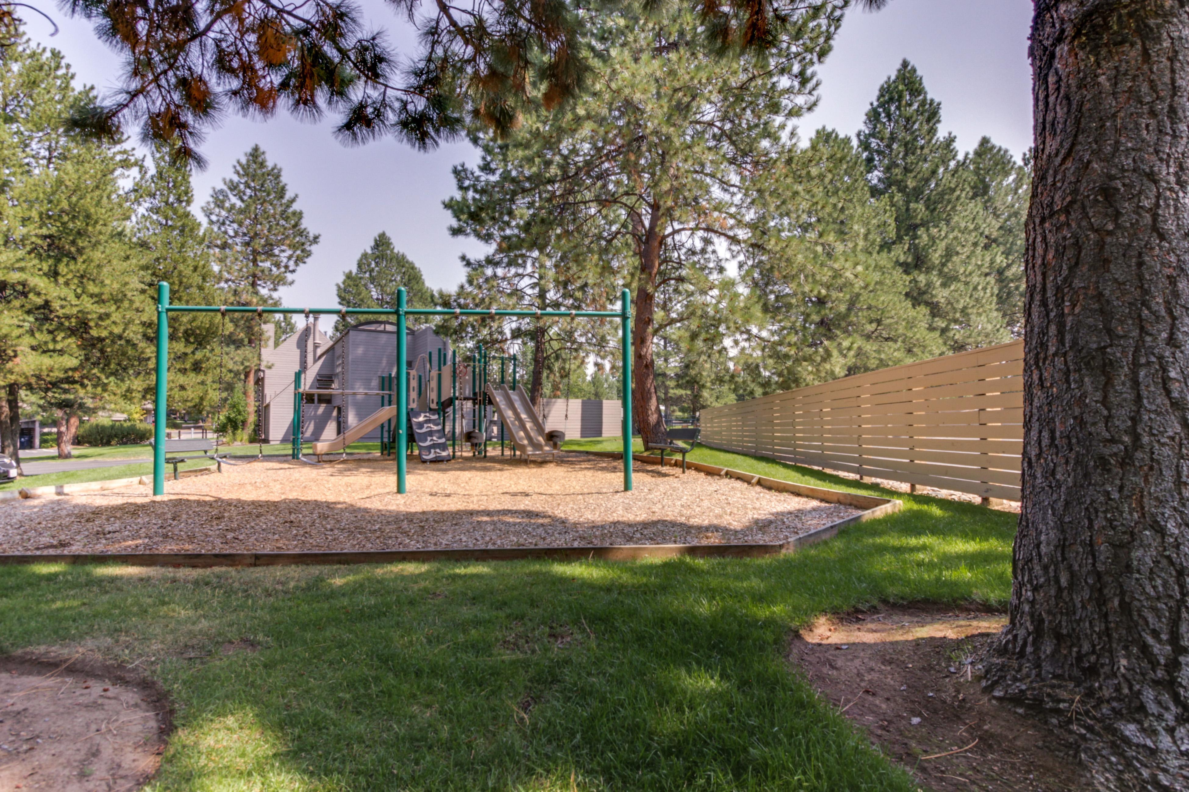 Mt Bachelor Village - Seclusion in Century West 6