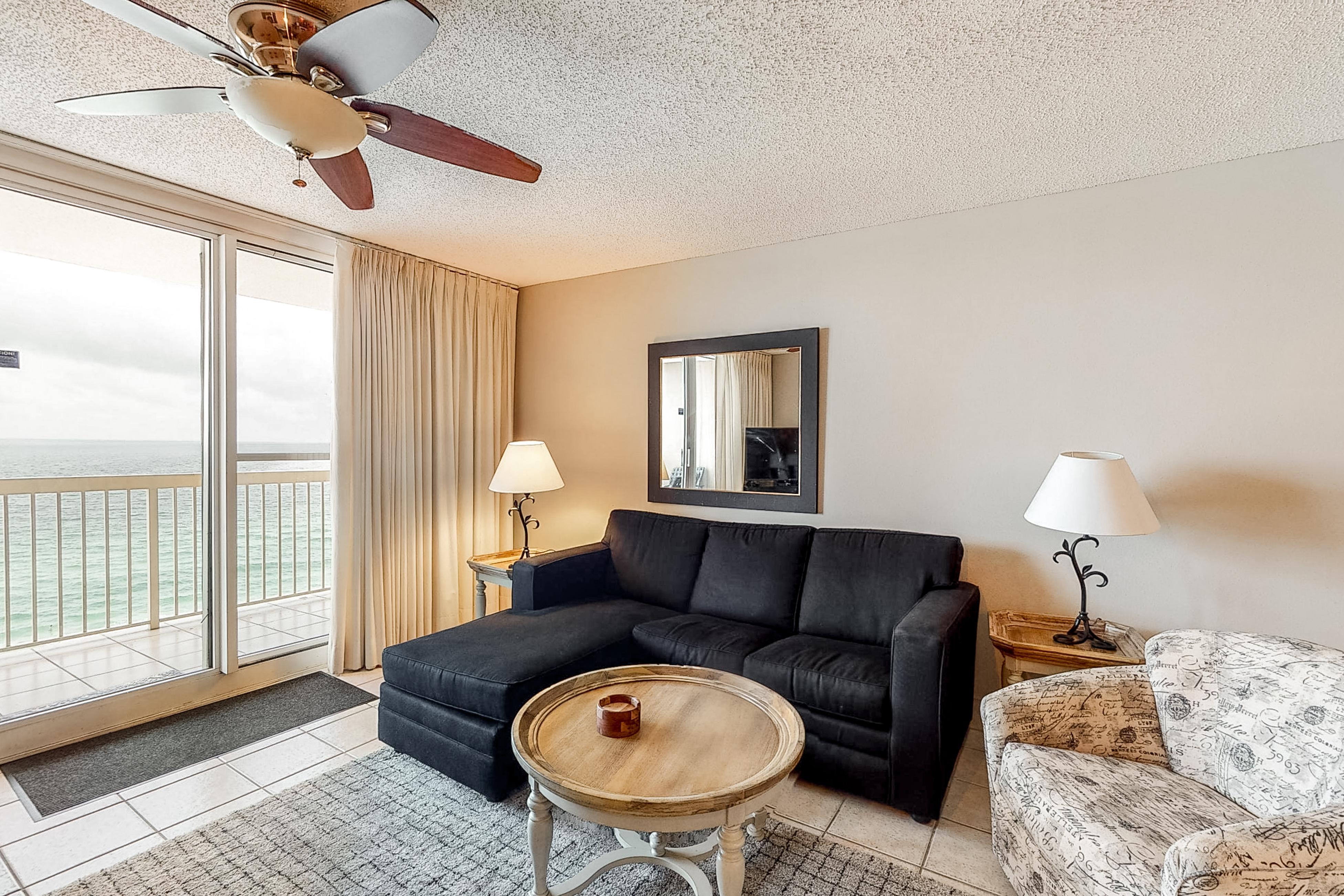 Pelican Beach Resort 1105
