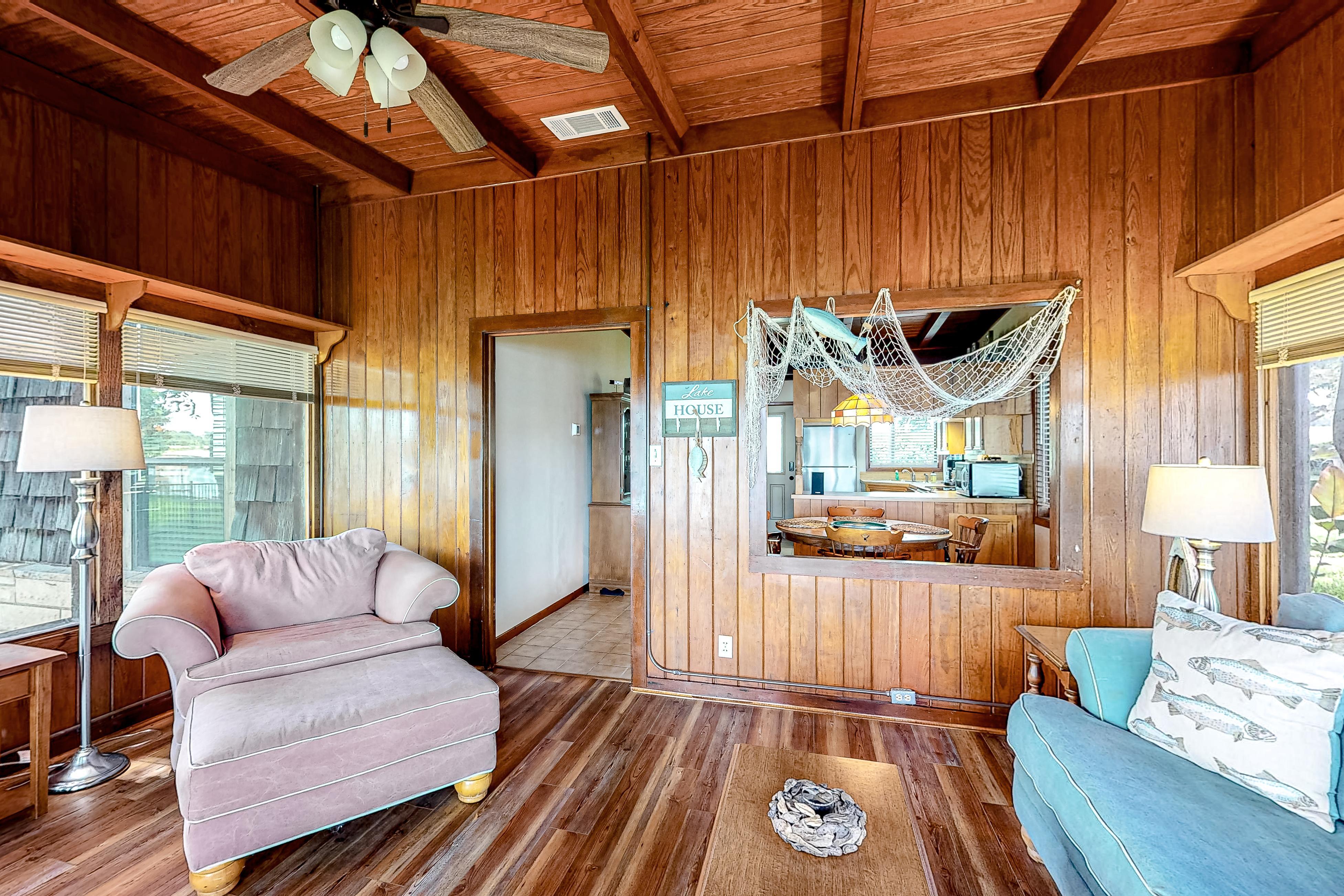 Little House on LBJ 3