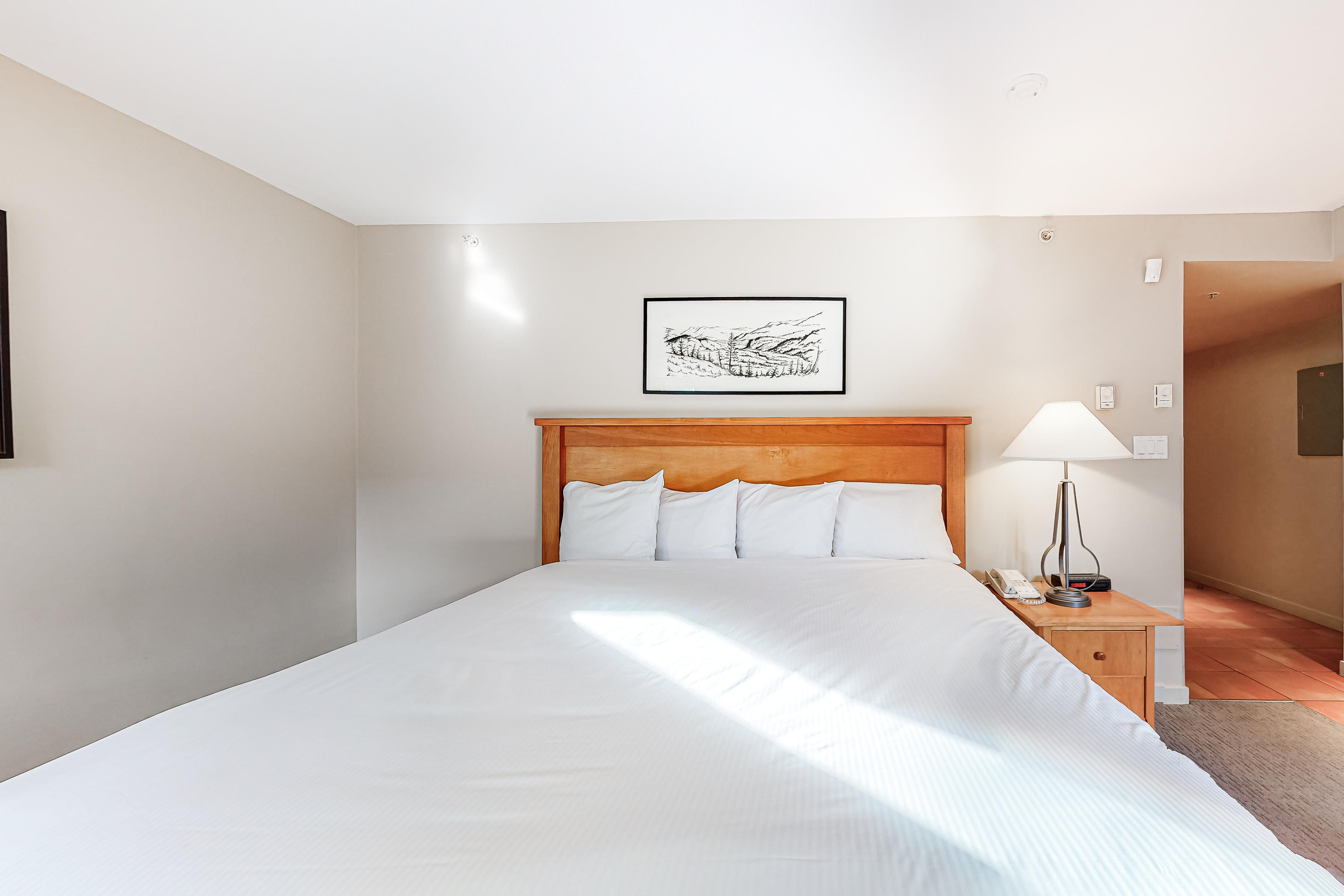 Whistler Peak Lodge 419 5