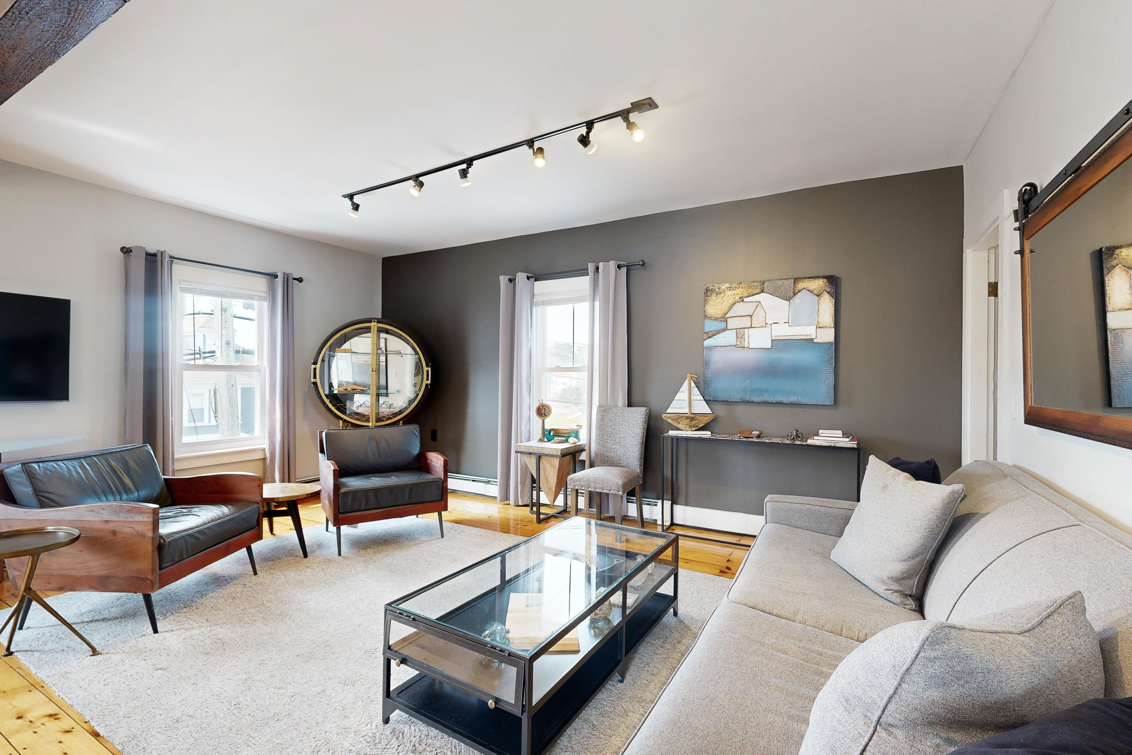 Head of the Harbor II 5