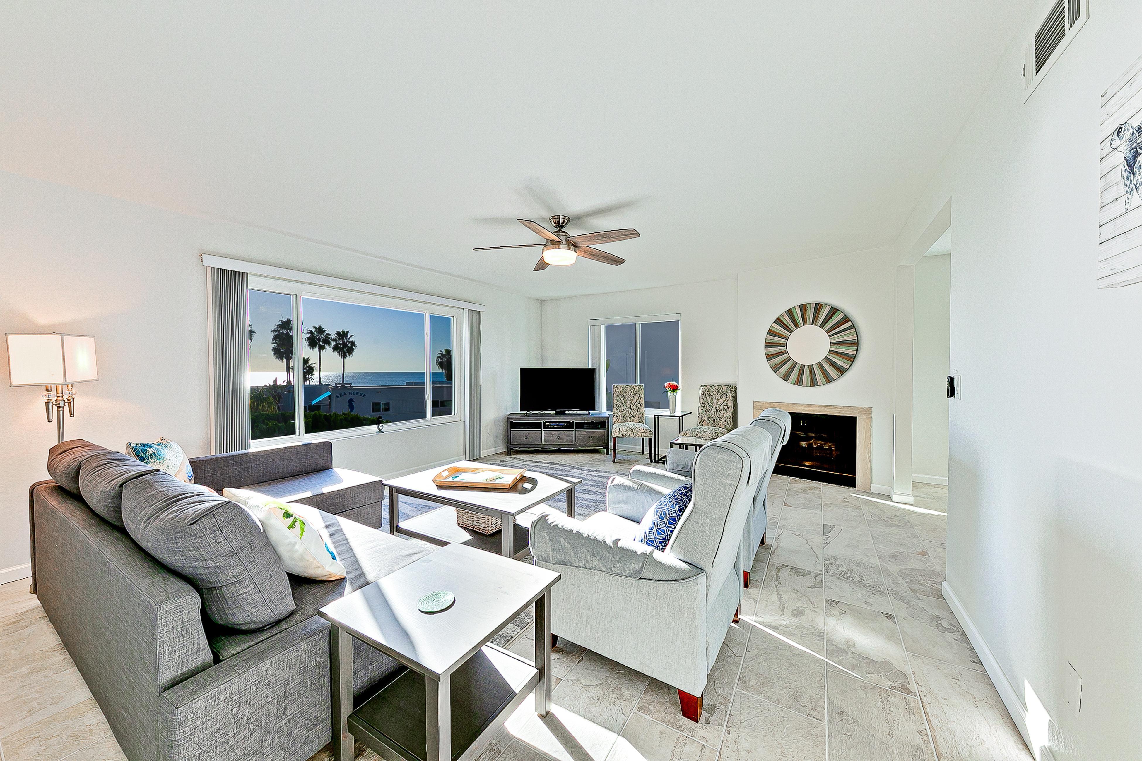 Pier View Paradise 4