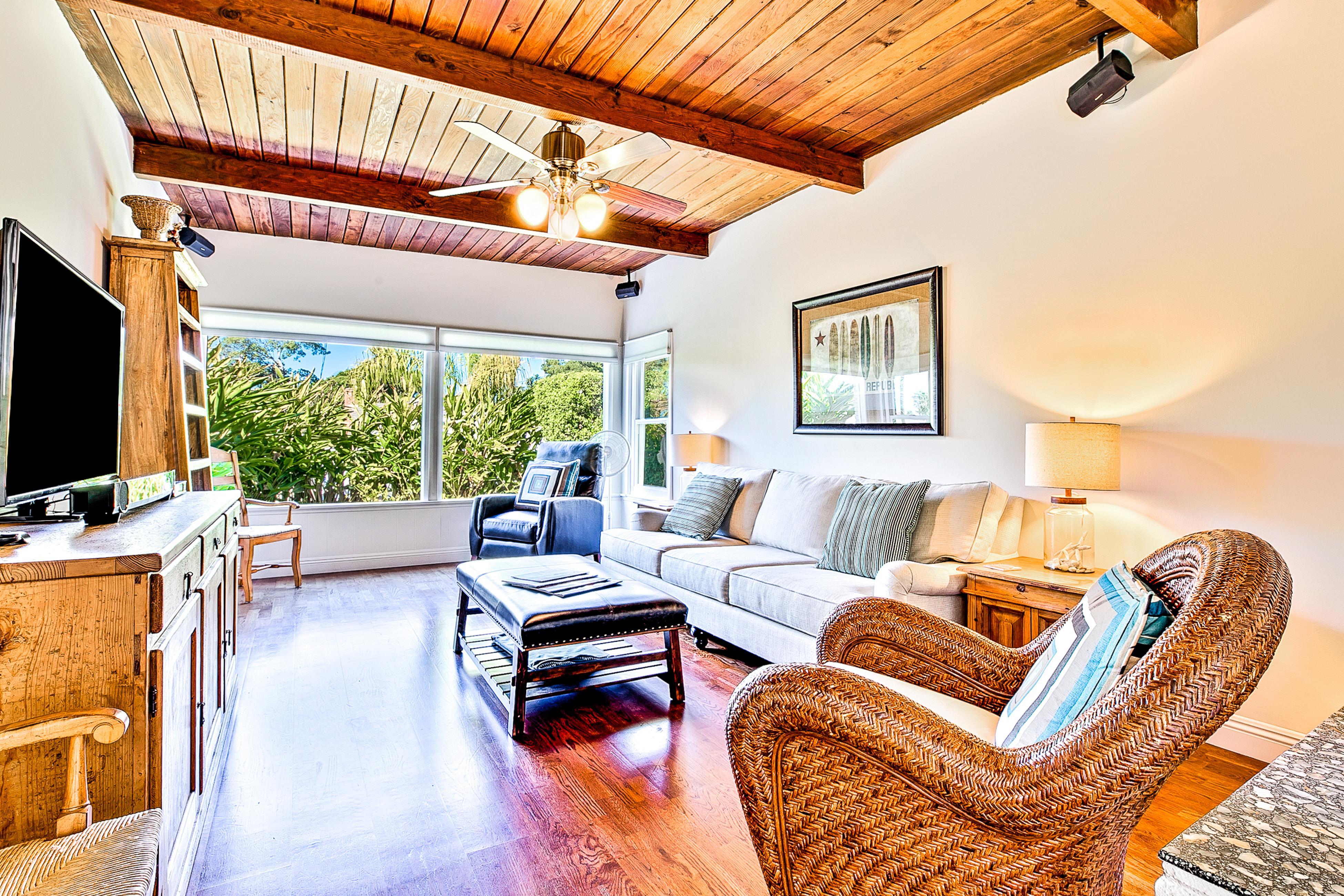 T-STREET Beach Bungalow