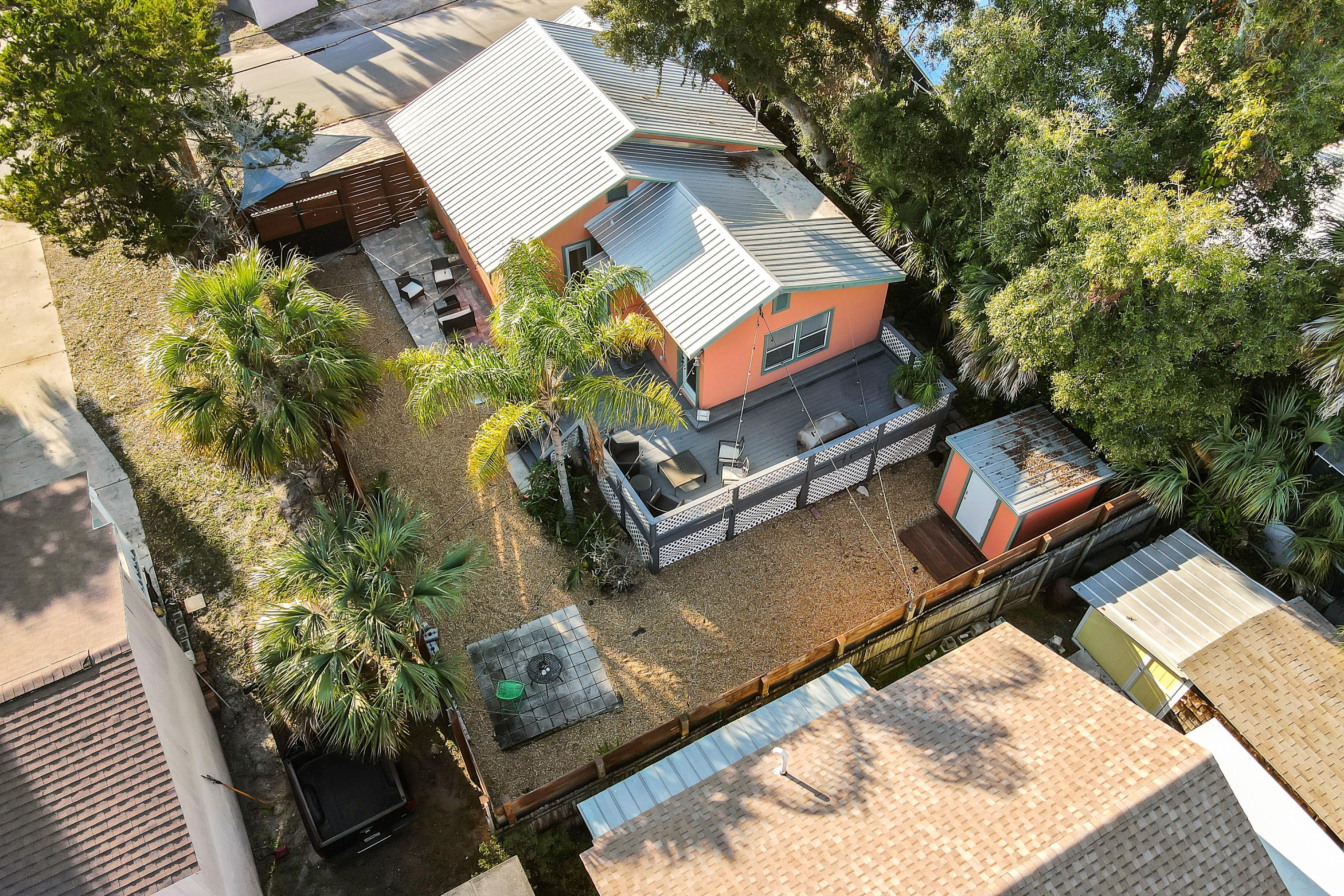 Palmettos Cabana