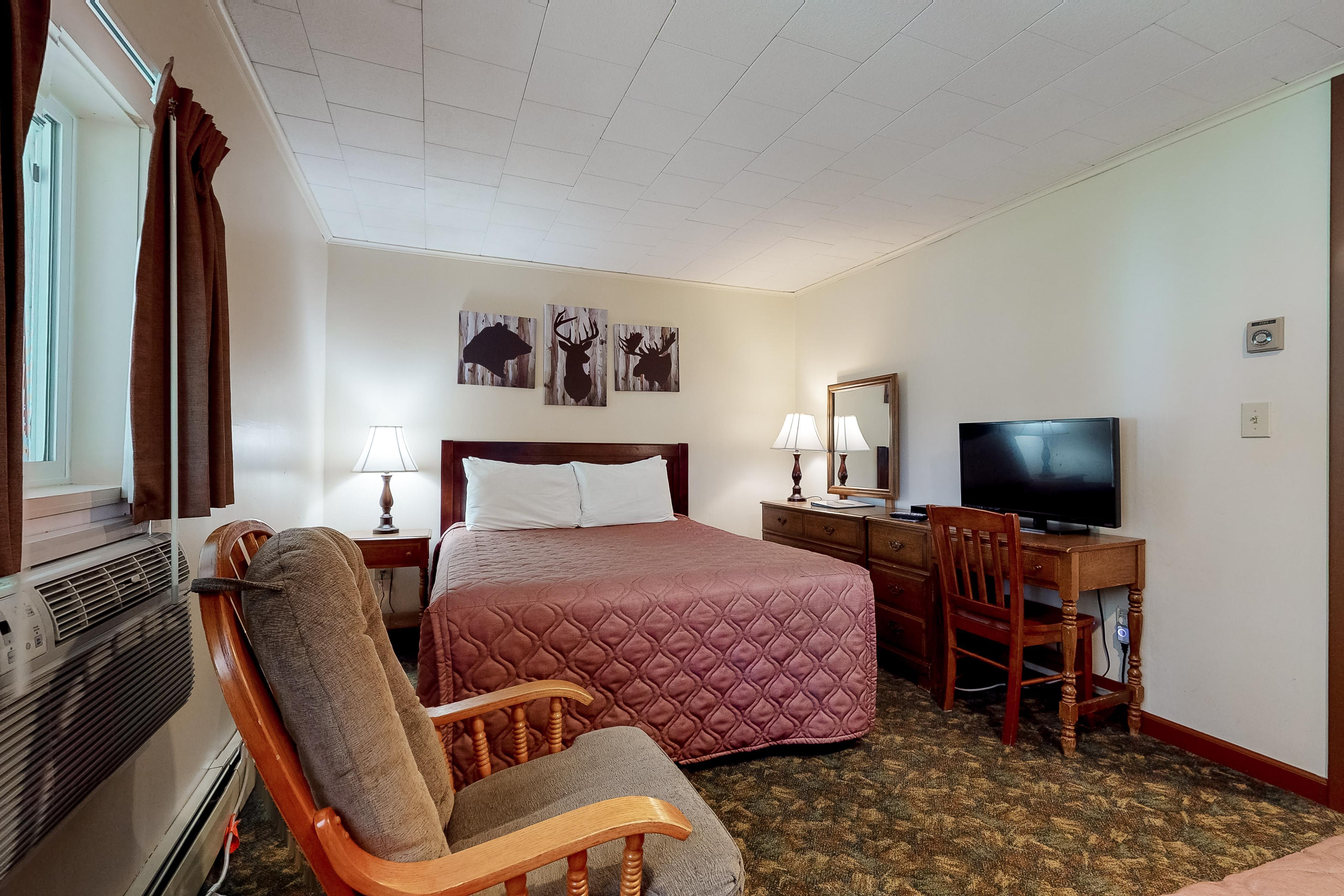 Riverbank Motel Connecting Rooms #4 and #6