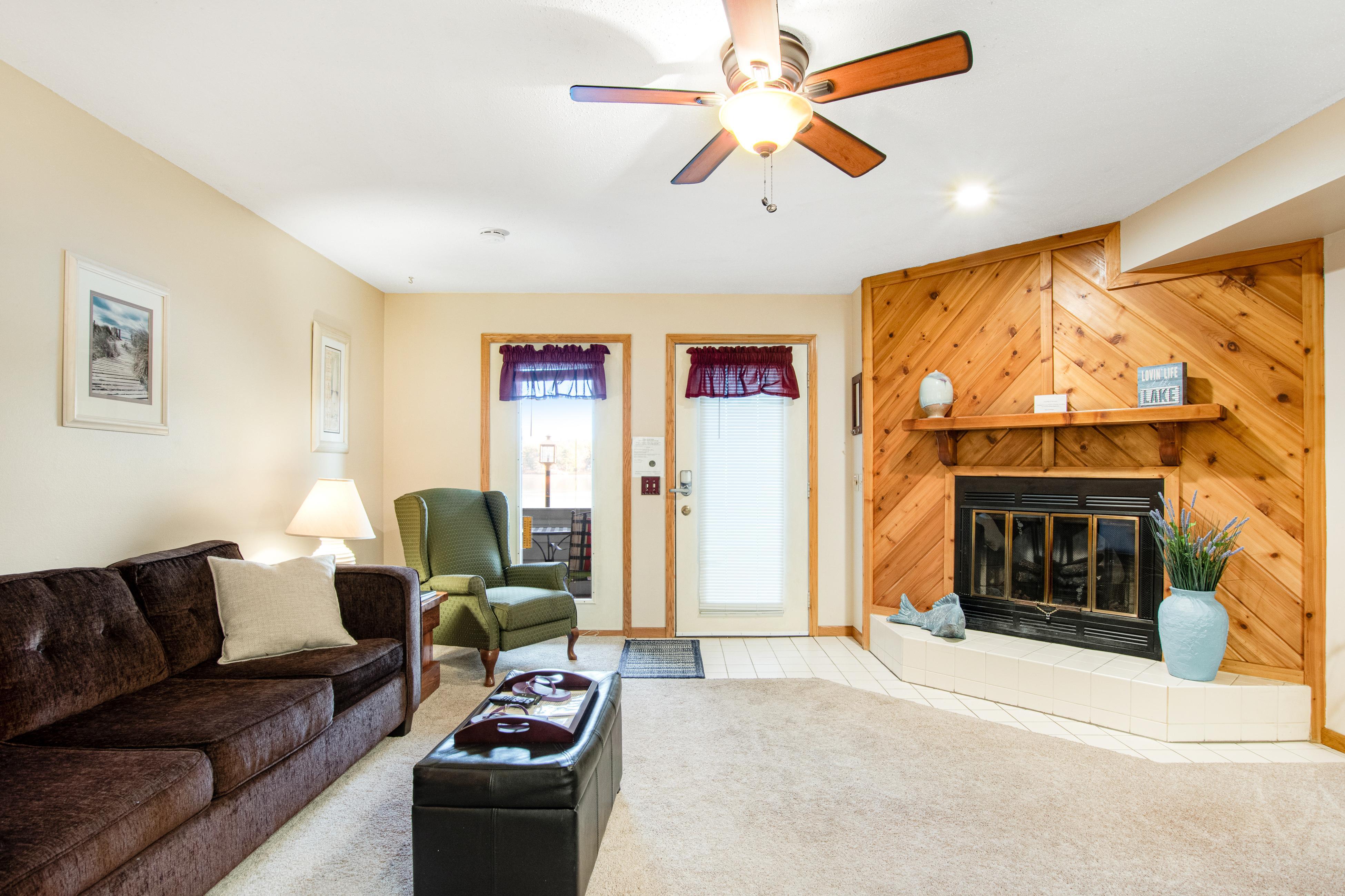 Lighthouse Cove Condo Resort 603