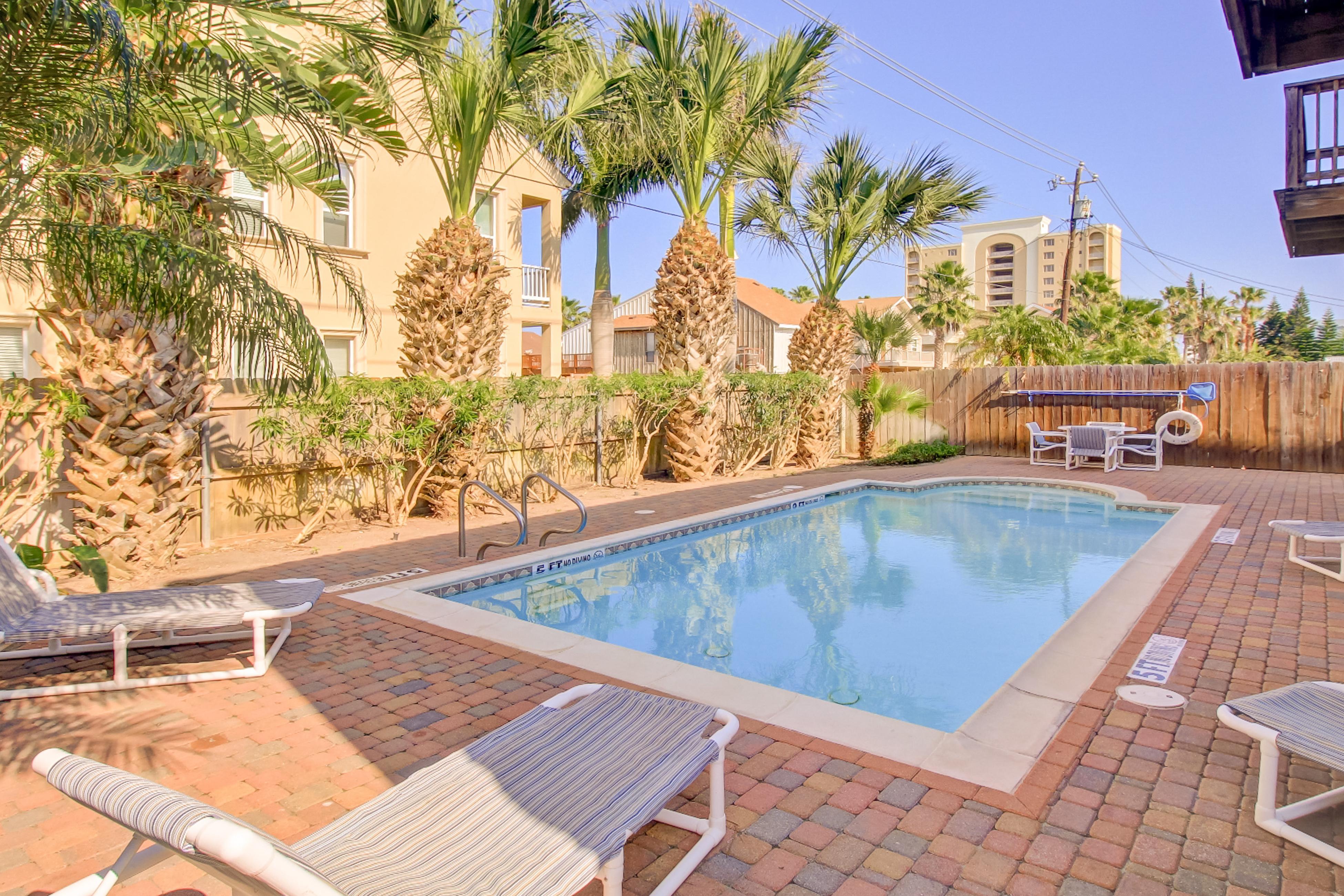 Garden Breeze Condominiums #3 4