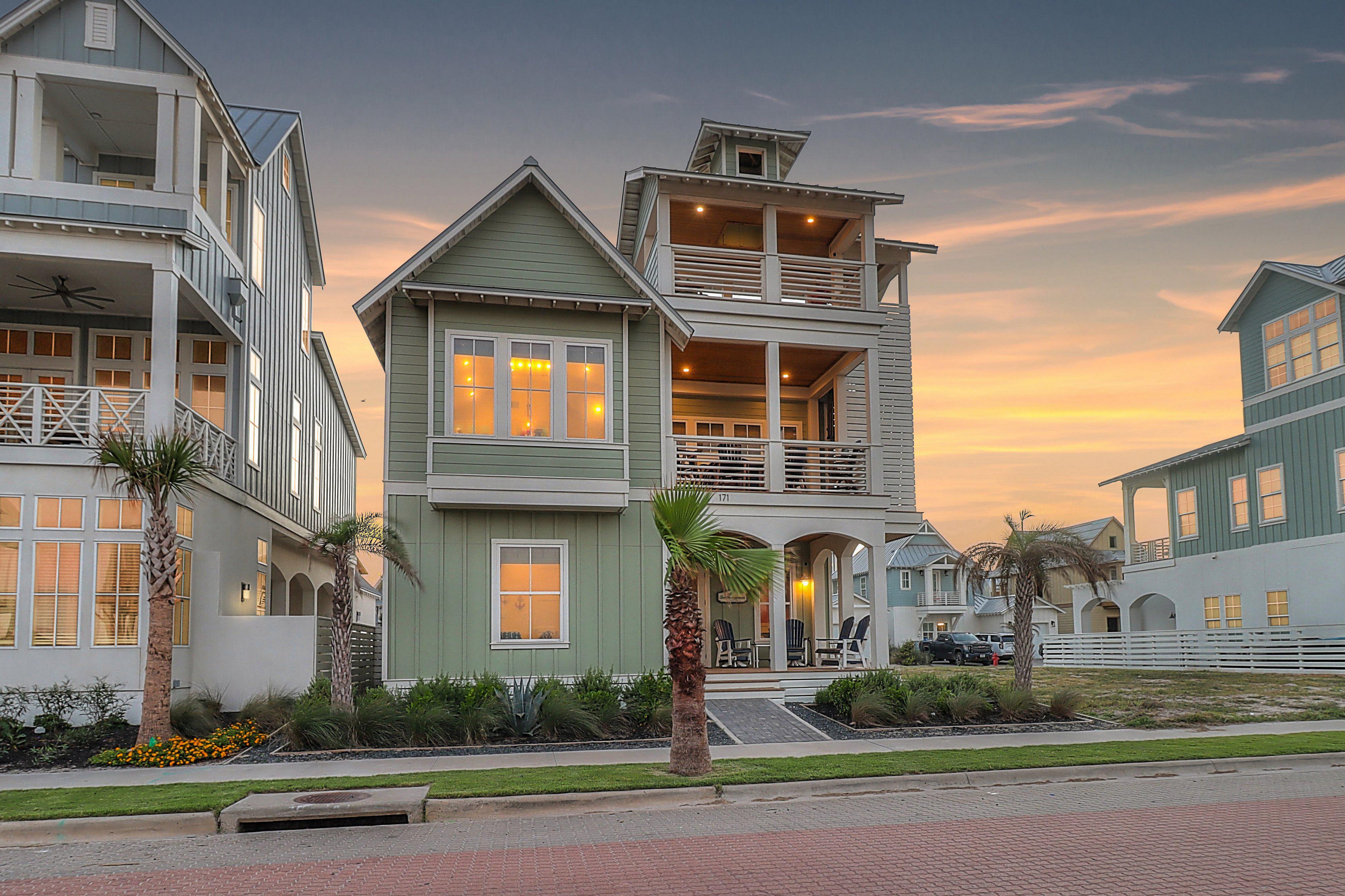 Turtle Ransas at Palmilla Beach | Photo 2