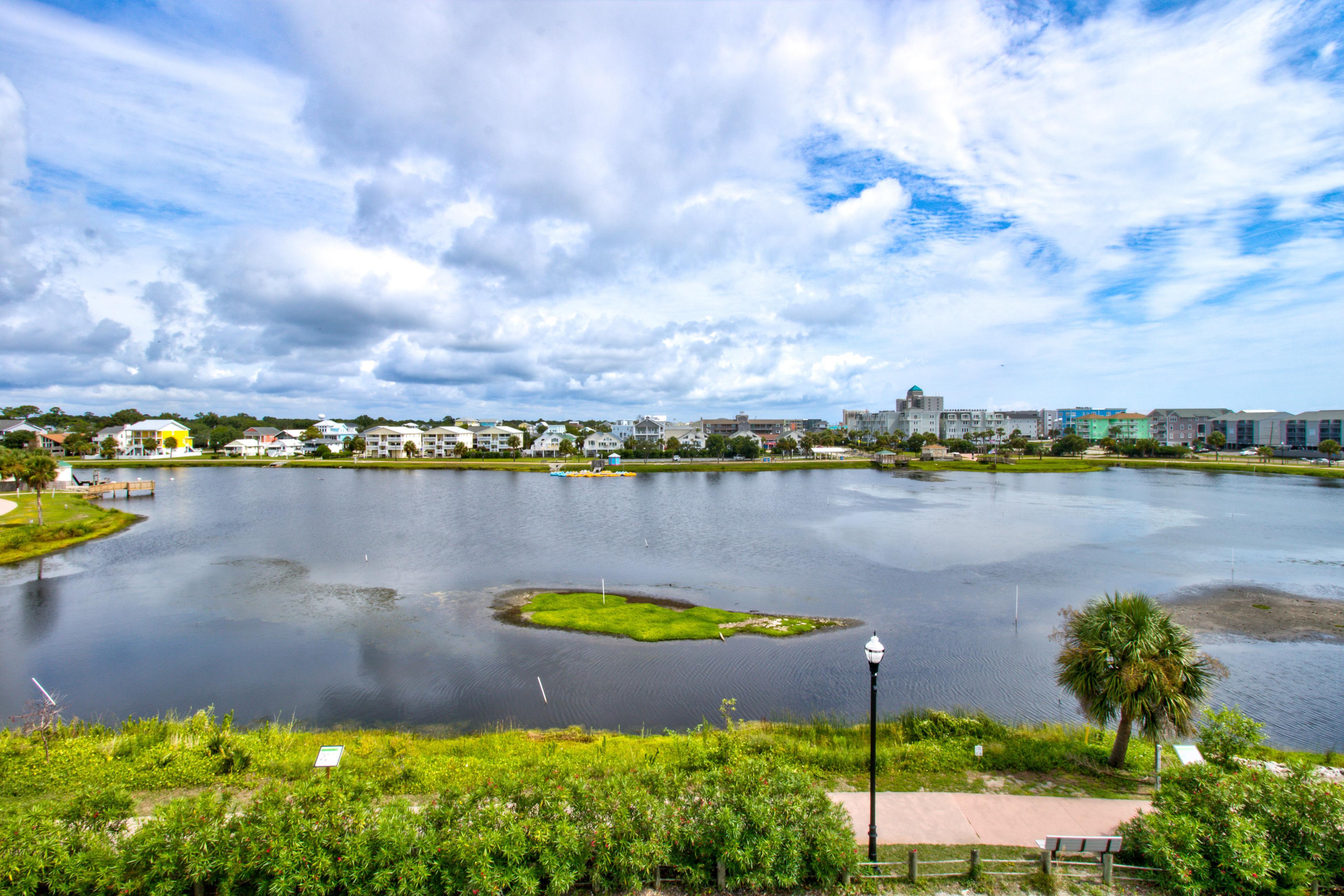 Luxury Coastal Oasis 3