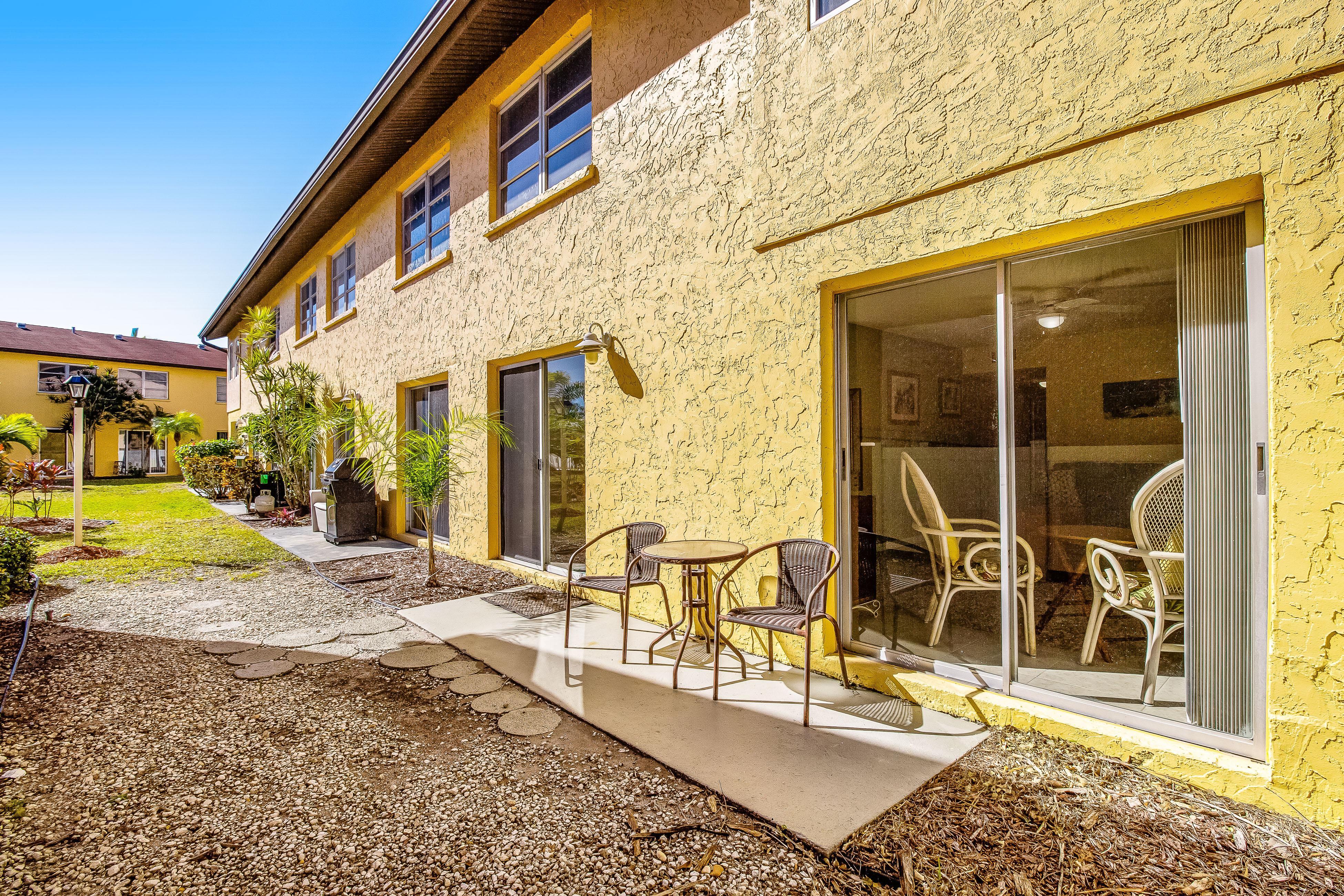 Townhouses In The Cay - A1 5